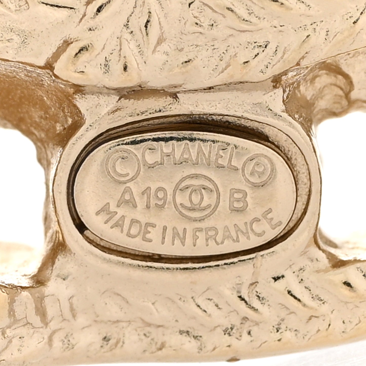 Pearl Crystal CC Brooch Black Gold