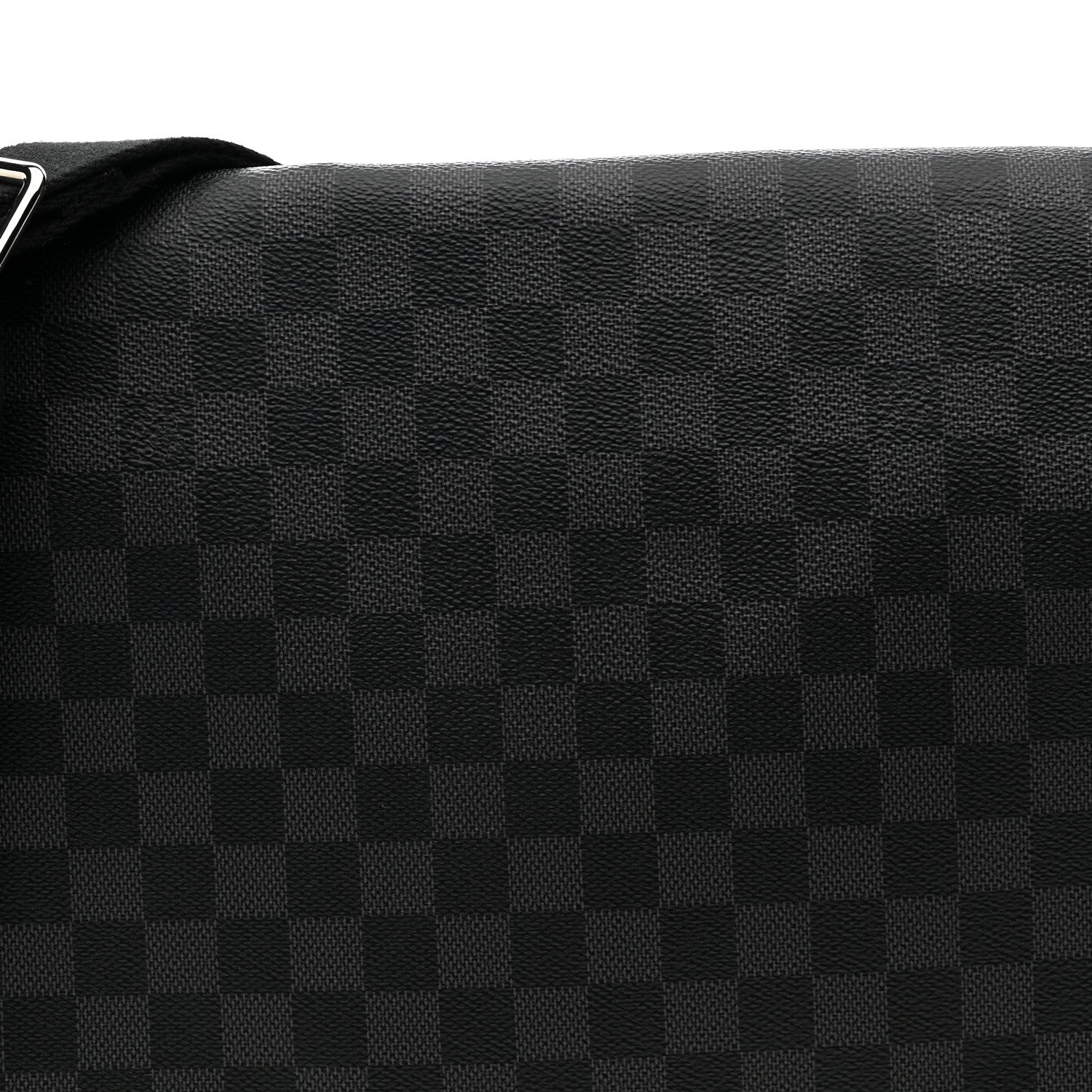 Louis Vuitton Damier Graphite District MM 13 of 21