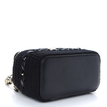 Chanel Lambskin Crochet Quilted Small Vanity Case With Chain Black 4 of 9