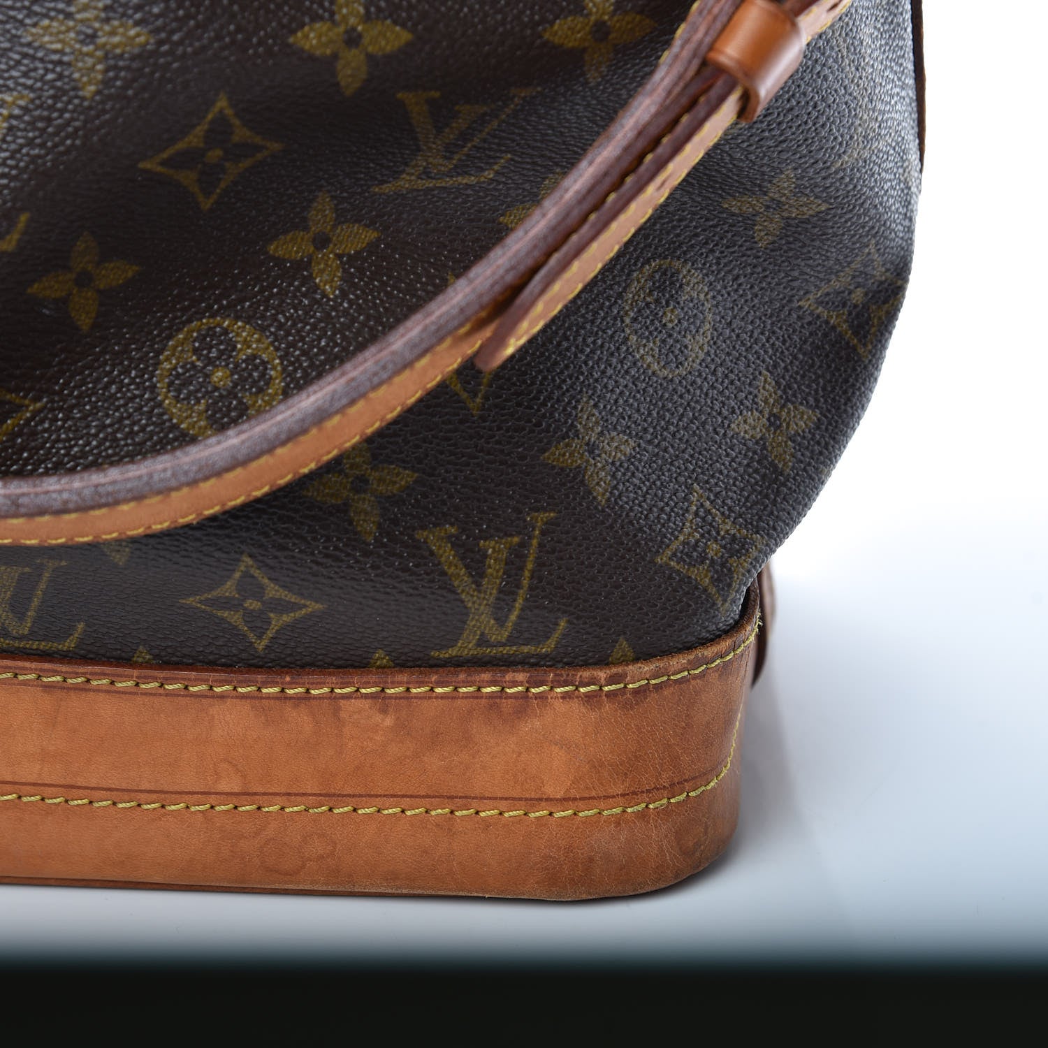 Louis Vuitton Monogram Noe 10 of 16