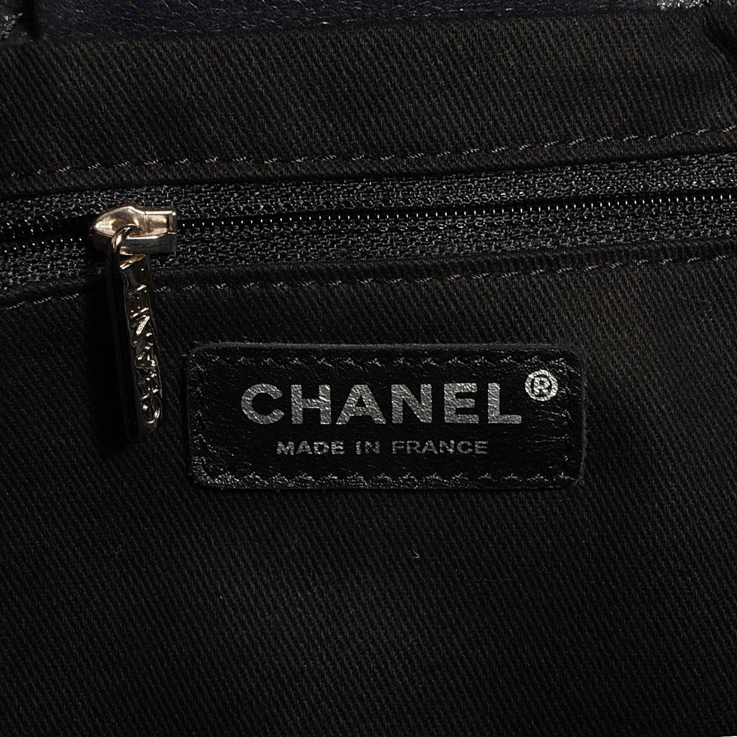 Caviar Timeless CC Shoulder Bag Black