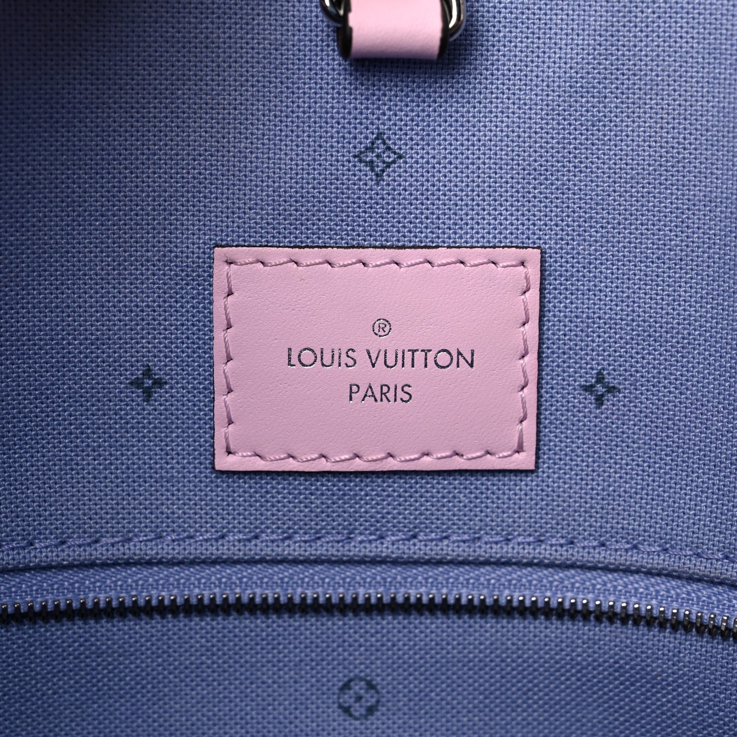 Monogram Escale Onthego GM Pastel