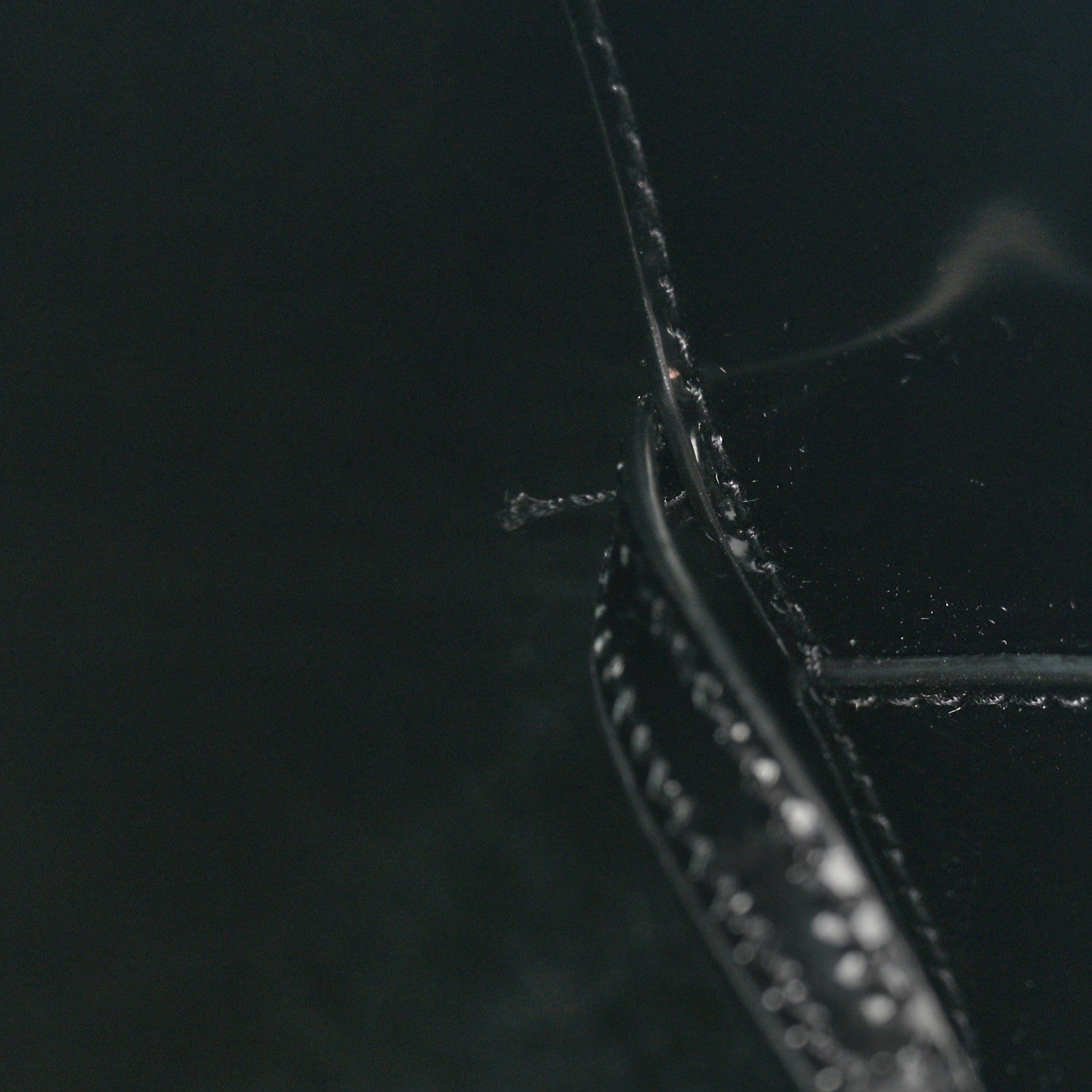 Saint Laurent Patent Calfskin Le 37 Bucket Bag Black 14 of 14