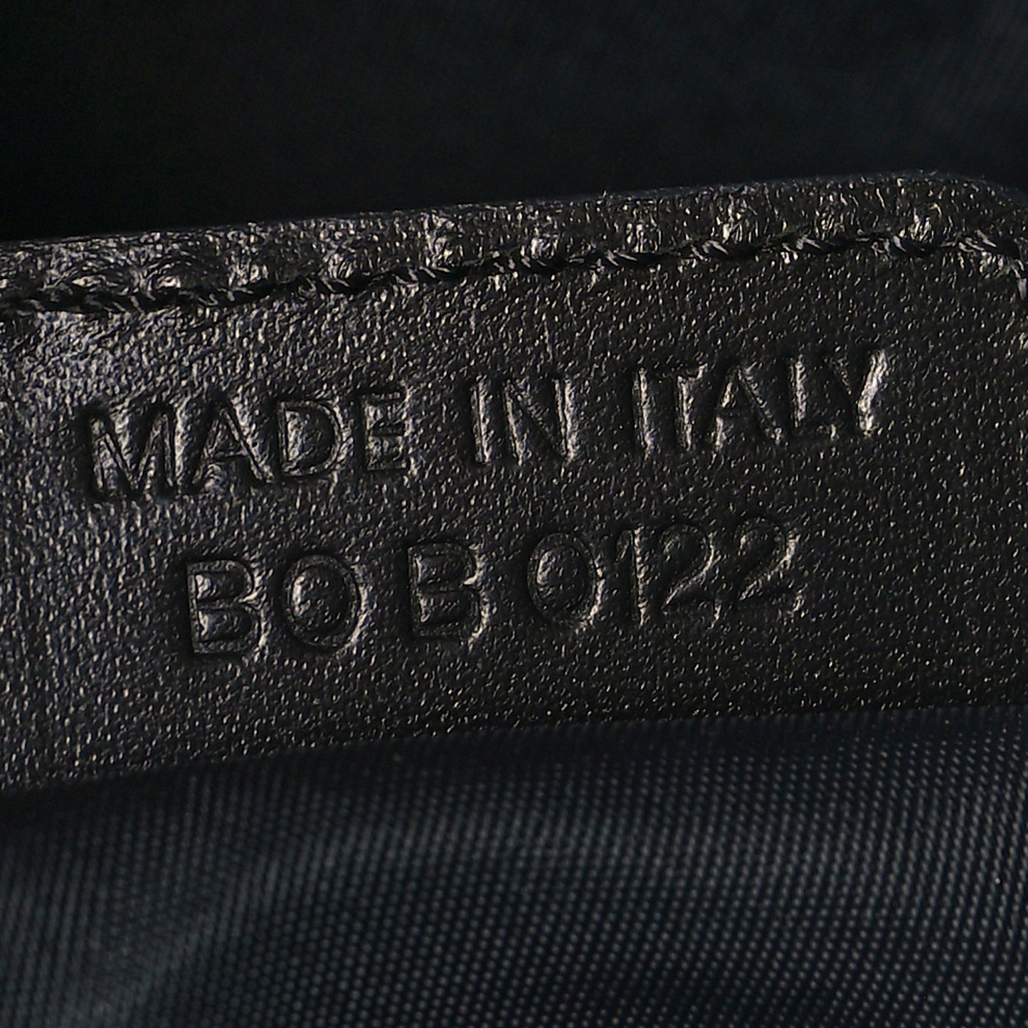 Monogram Messenger Black