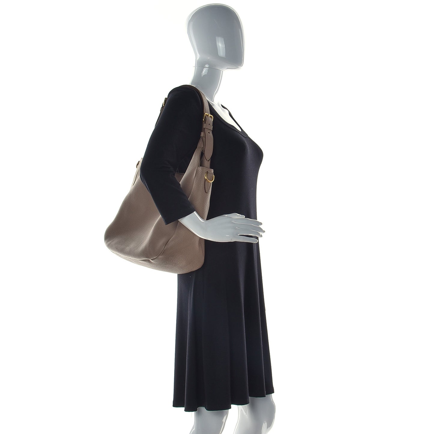 Vitello Daino Hobo Cammeo