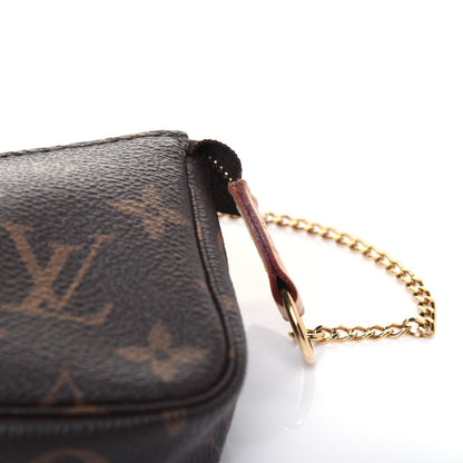 Louis Vuitton Monogram Mini Pochette Accessories 10 of 12