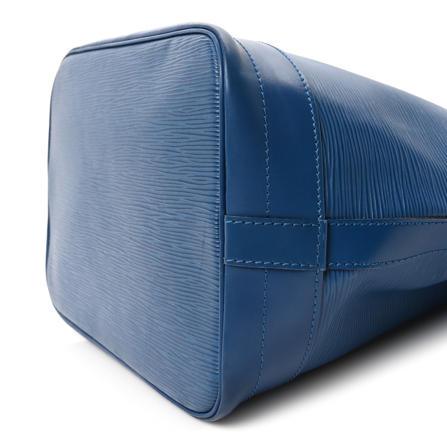 Louis Vuitton Epi Noe Toledo 9 of 9