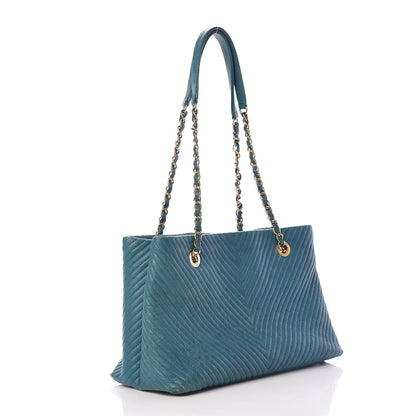 Chanel Wrinkled Lambskin Chevron Quilted Surpique Tote Turquoise 3 of 17