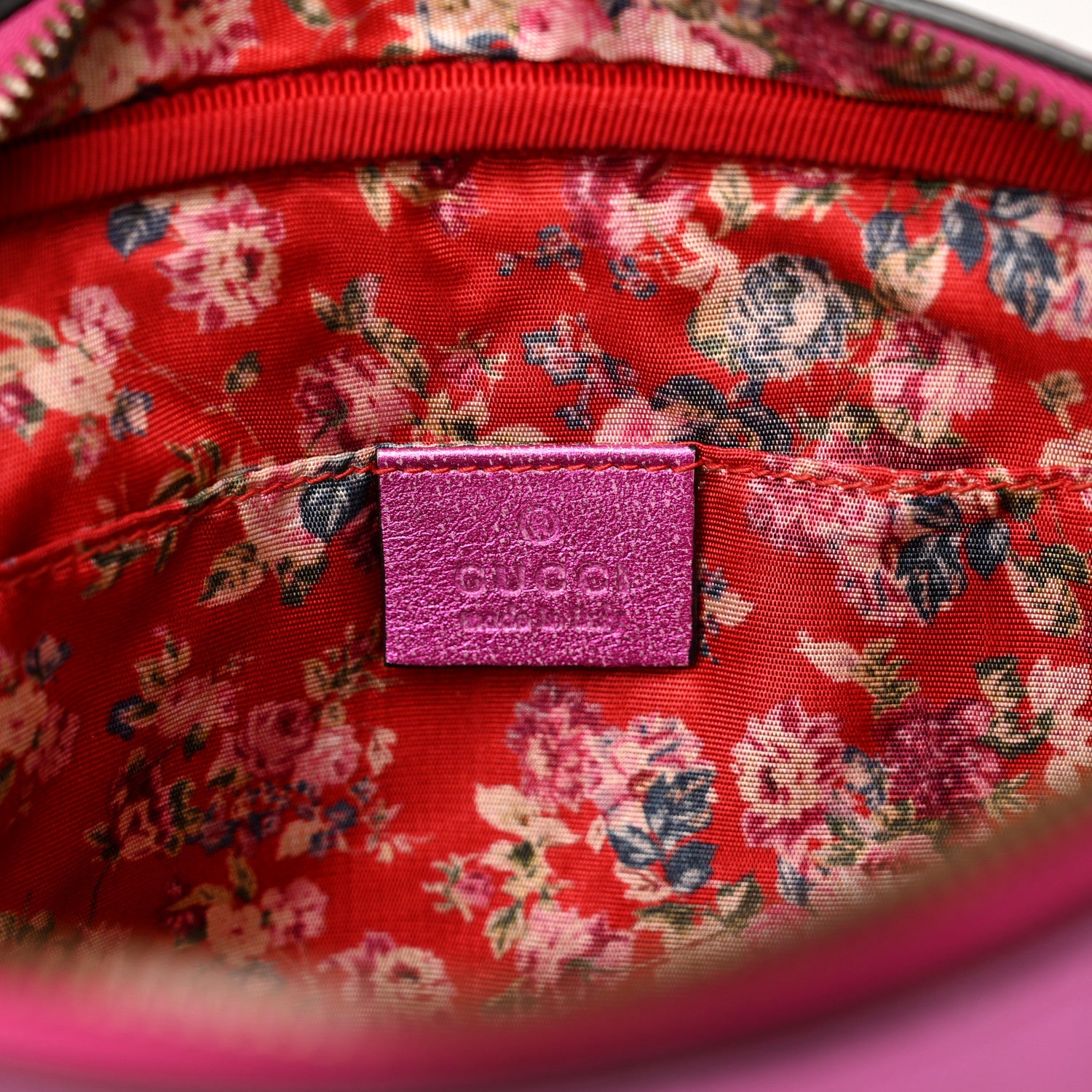 Gucci Laminated Nappa Trapuntata Small Zumi Shoulder Bag Fuxia 6 of 15