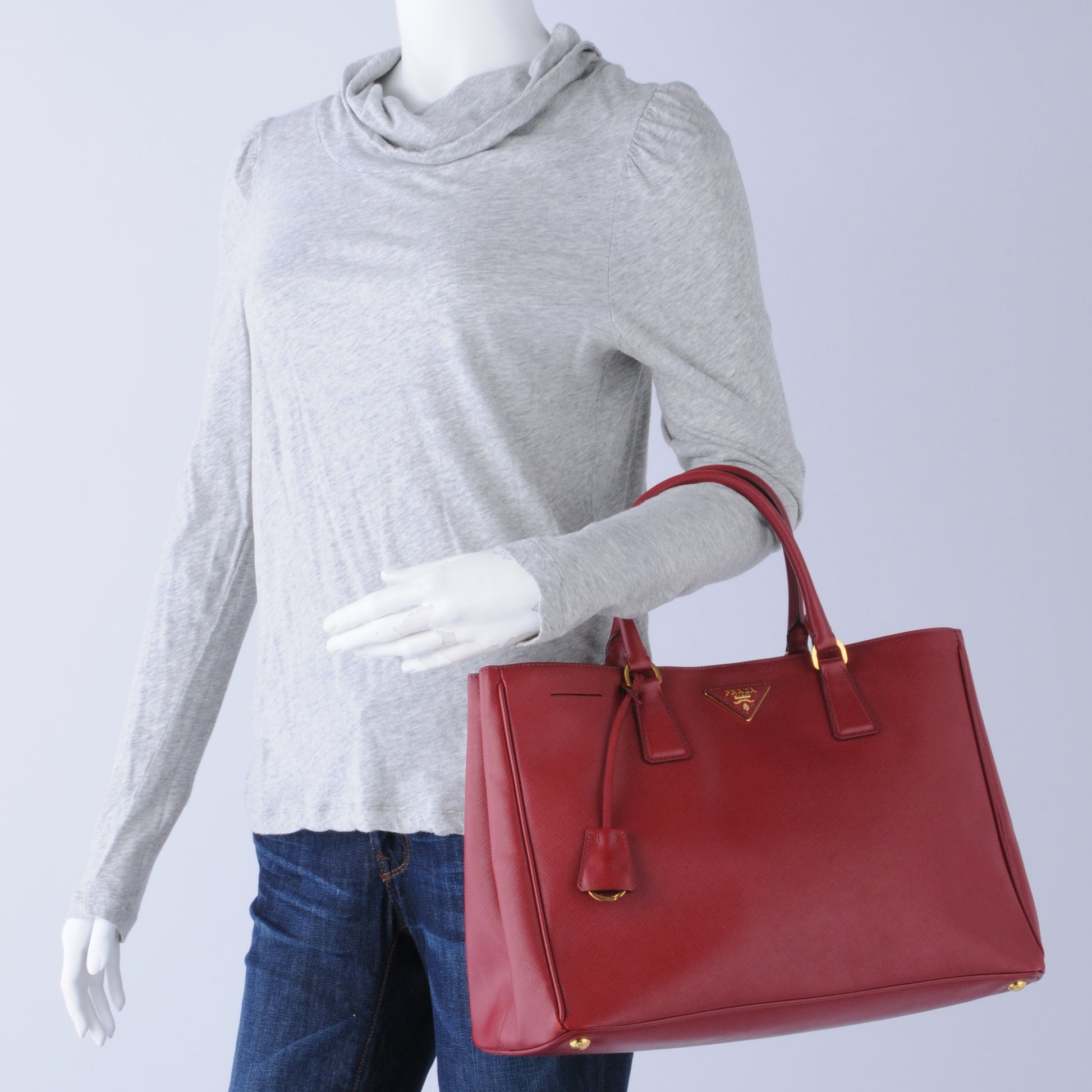 Prada Saffiano Lux Tote Fuoco 2 of 8