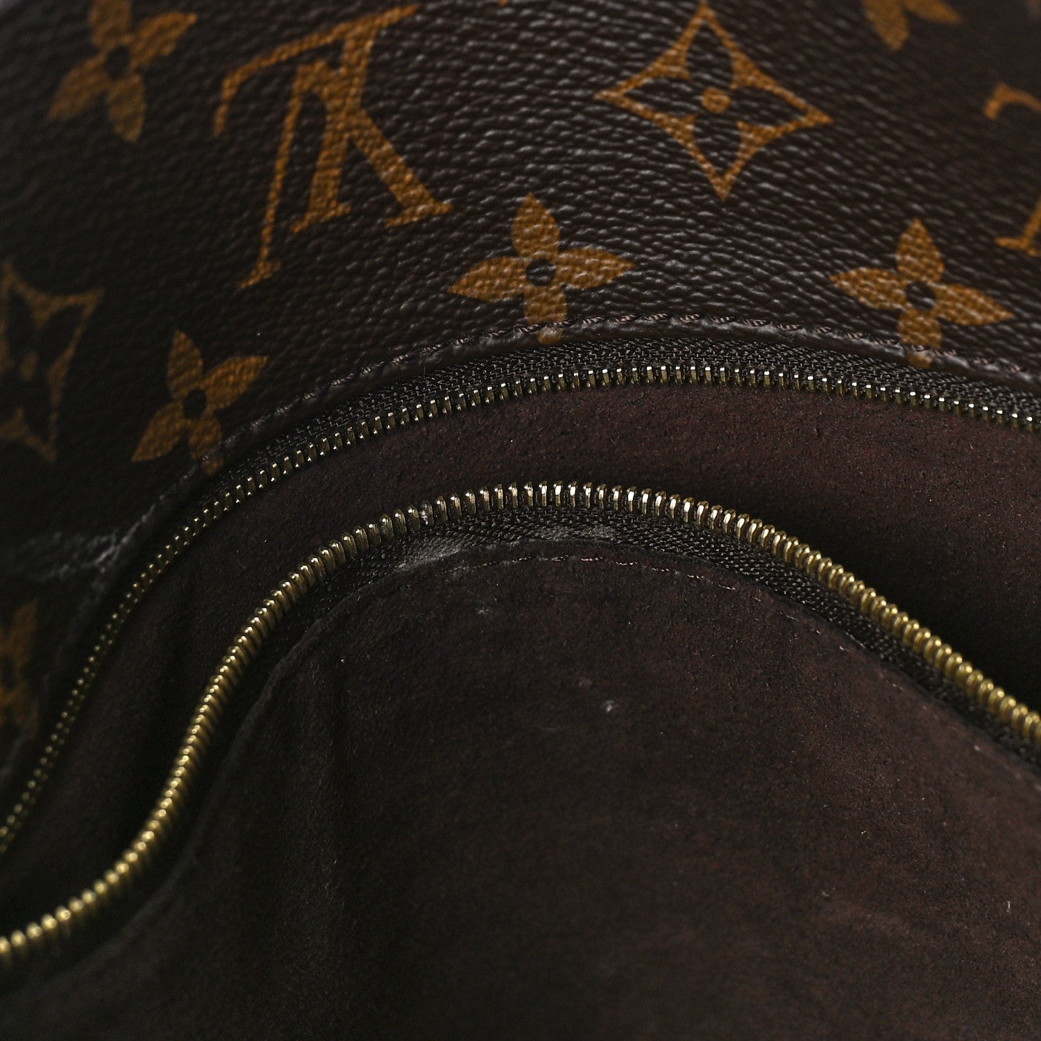 Louis Vuitton Monogram Metis 9 of 9