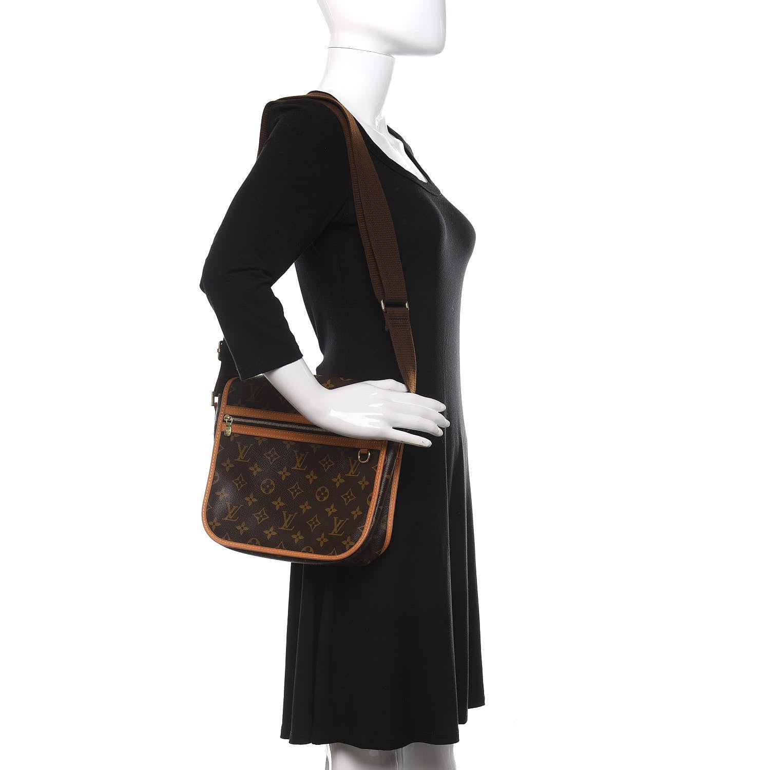Louis Vuitton Monogram Bosphore PM Messenger 2 of 11