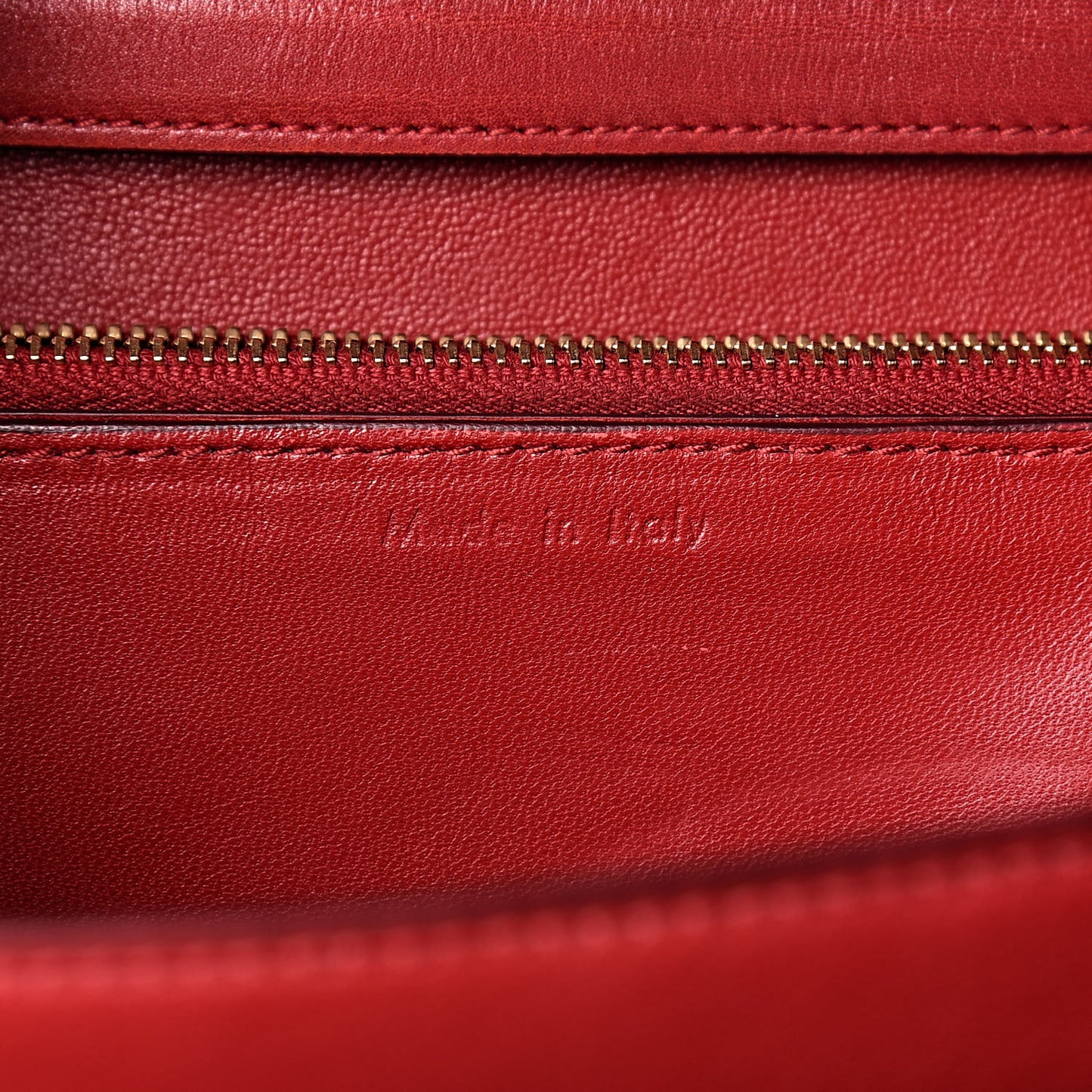 Box Calfskin Medium Classic Box Flap Bag Red