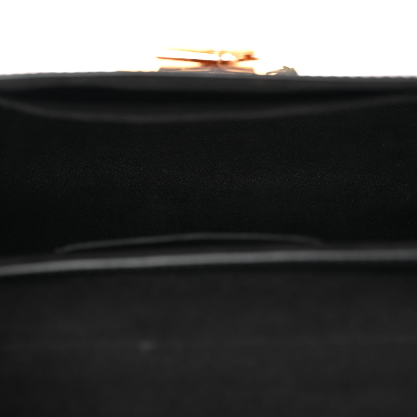Epi Twist Shoulder Bag MM Black