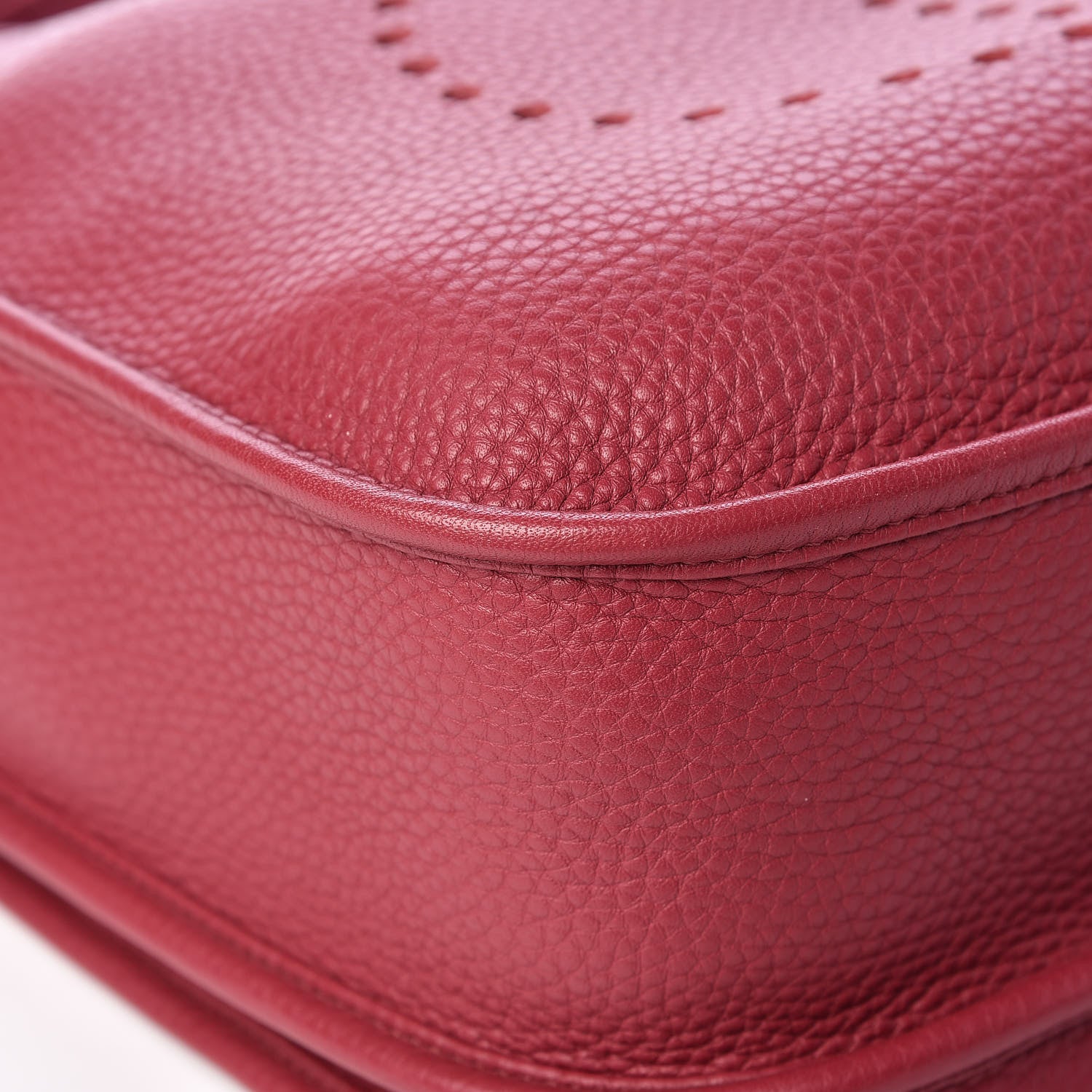 Hermes Taurillon Clemence Evelyne III GM Rubis 9 of 12