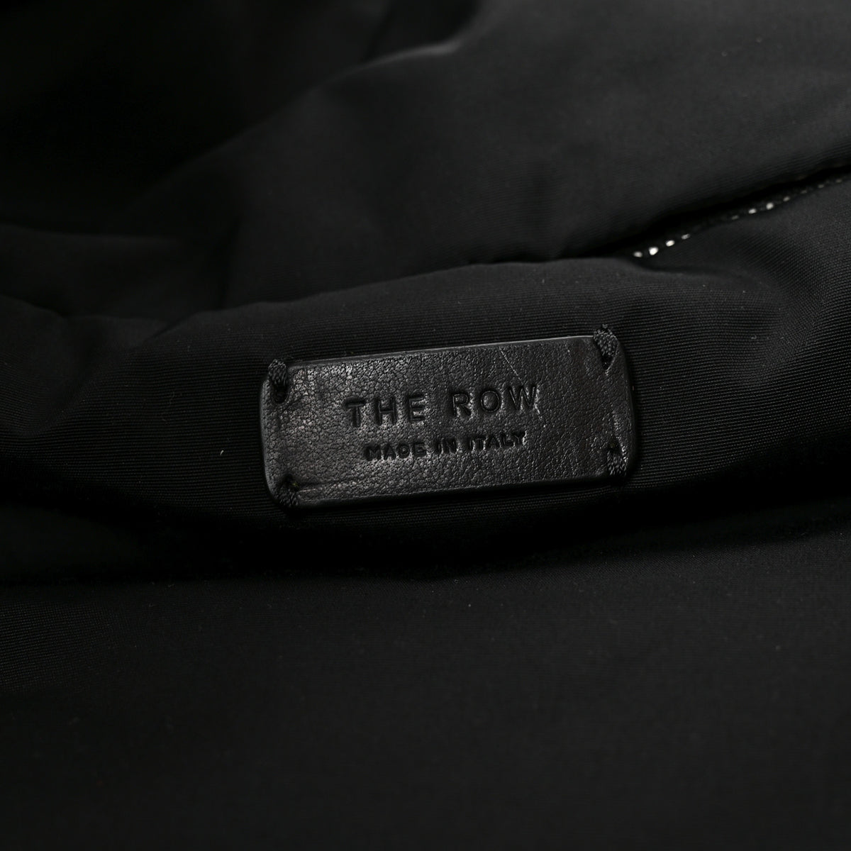 Nylon E/W Logan Bag Black