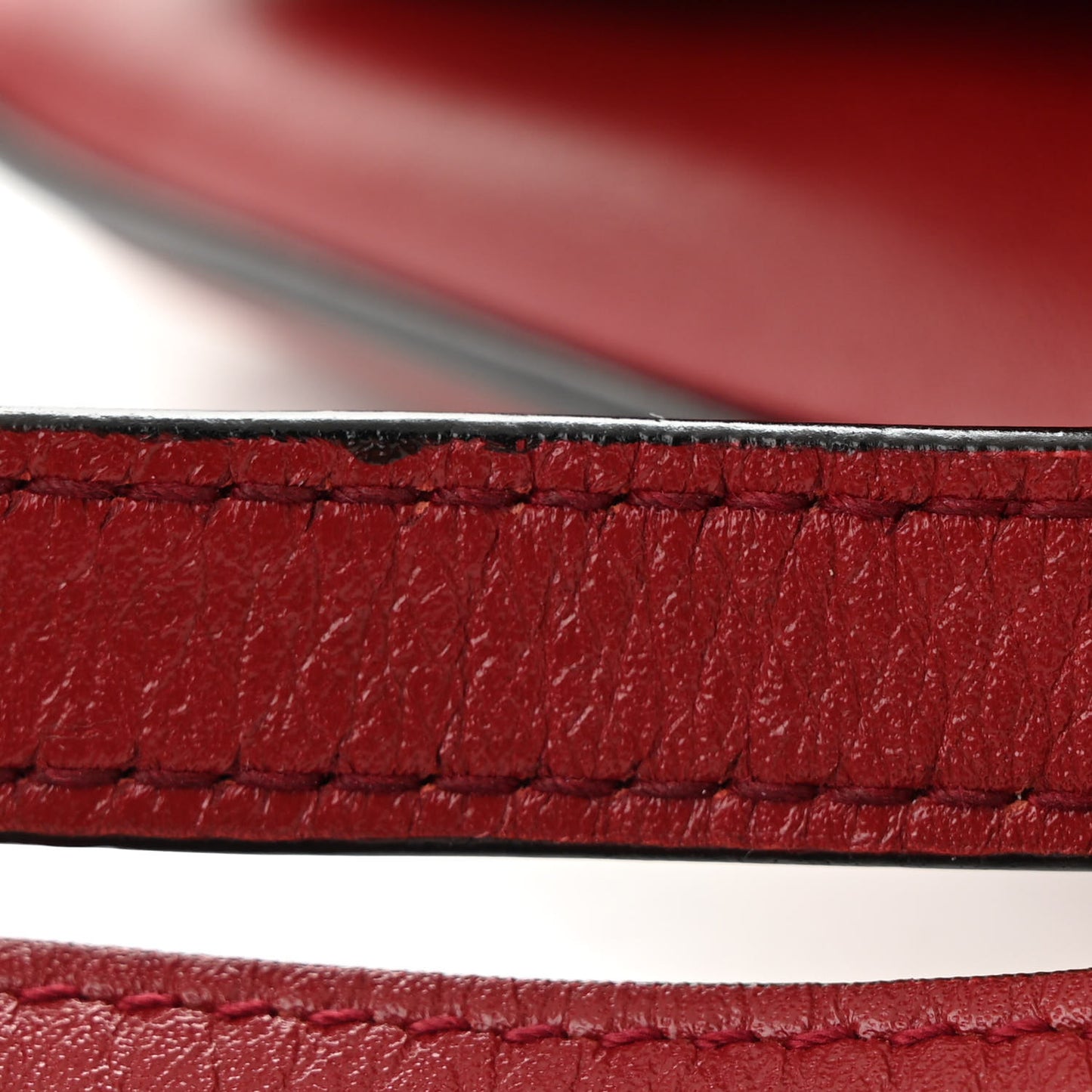 Vitello Palmellato Lux Bi-Color Small Arli Flap Shoulder Bag New Cherry Red Black
