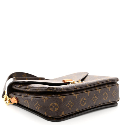 Louis Vuitton Monogram Pochette Metis 4 of 9
