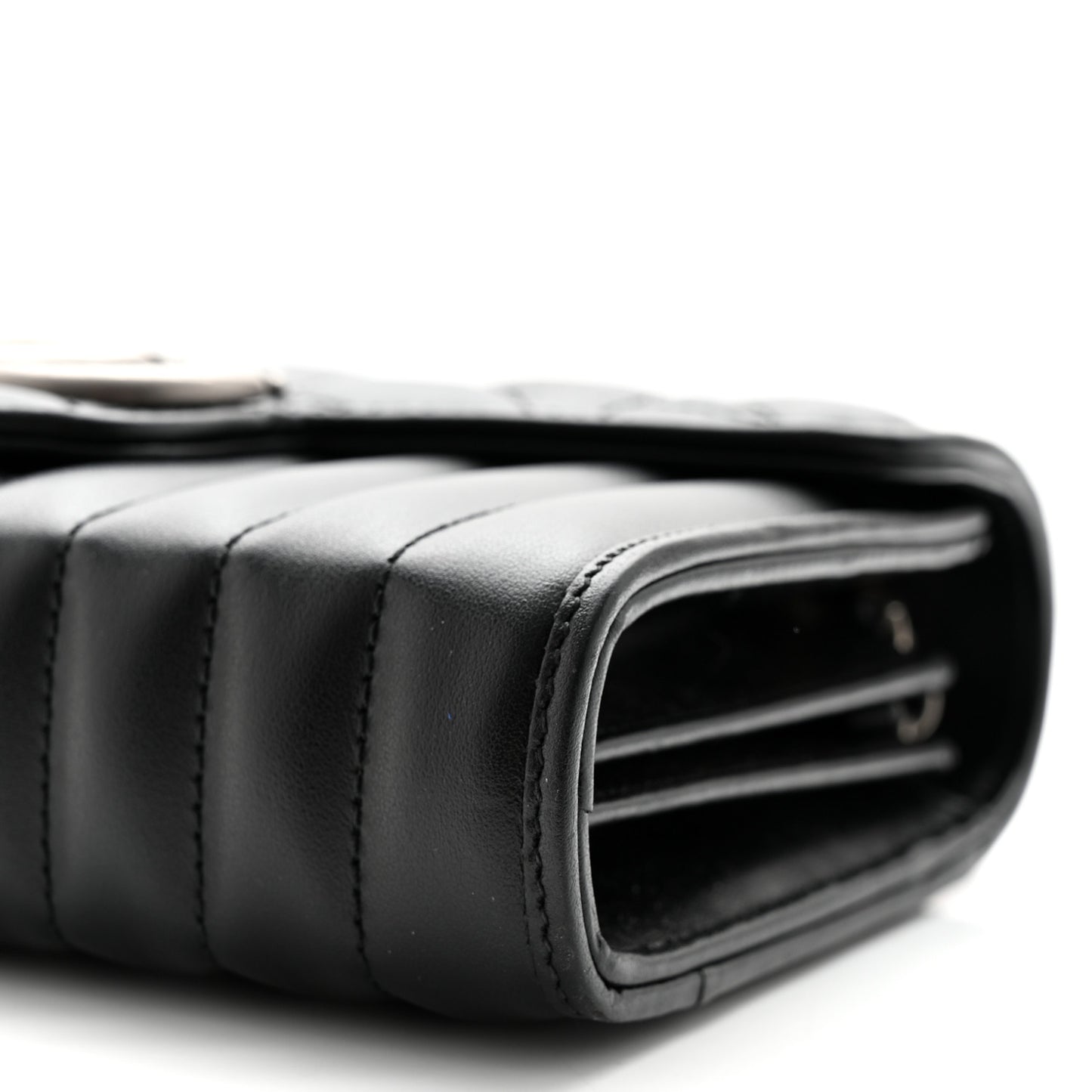 Calfskin Matelasse Aria GG Marmont Chain Wallet Black