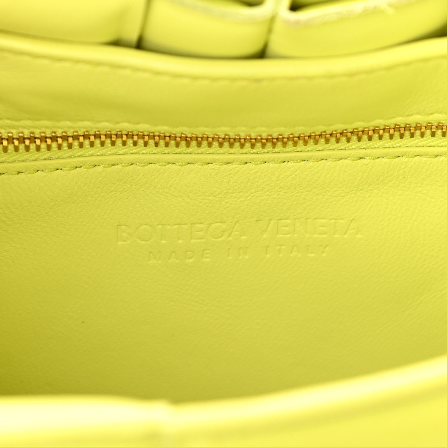 Bottega Veneta Lambskin Maxi Intreccio Padded Chain Cassette Crossbody Bag Seagrass 6 of 10