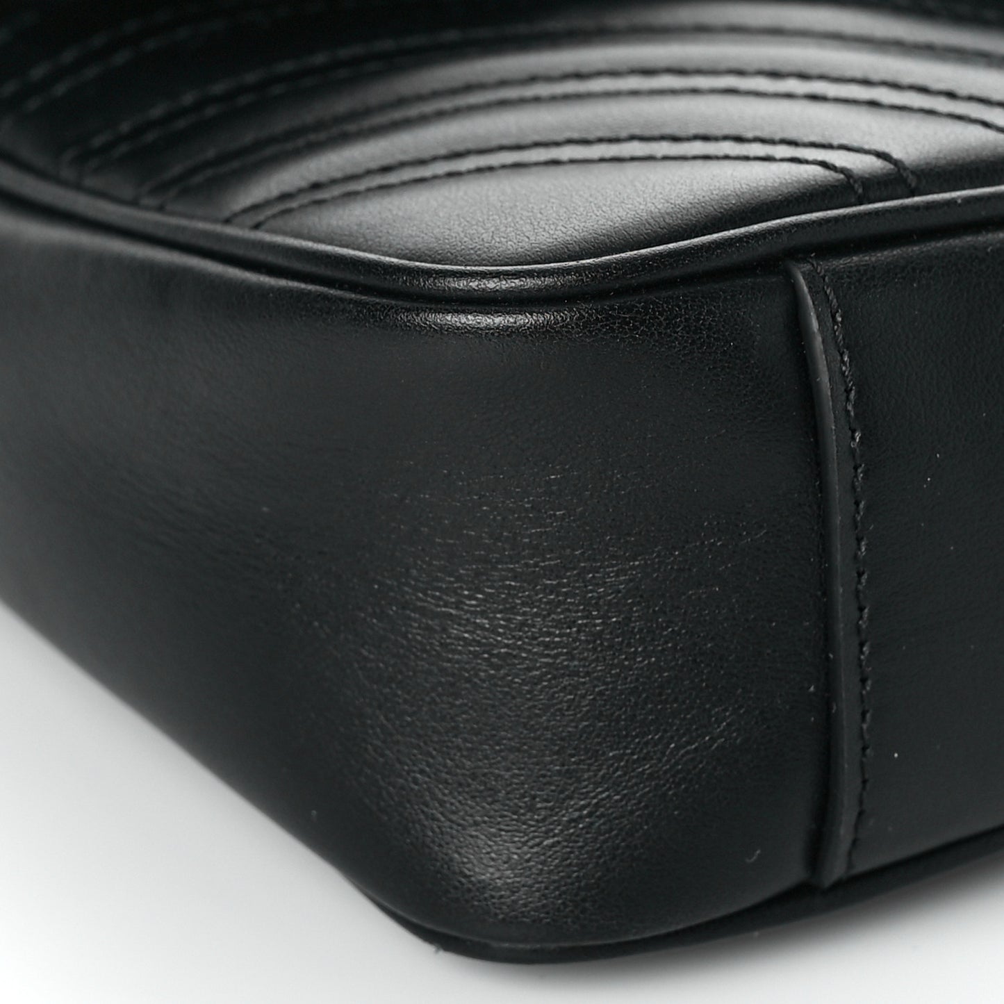 Calfskin Matelasse Mini GG Marmont Shoulder Bag Black
