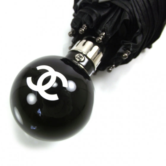 Chanel Camellia Umbrella Black/White 5 of 6