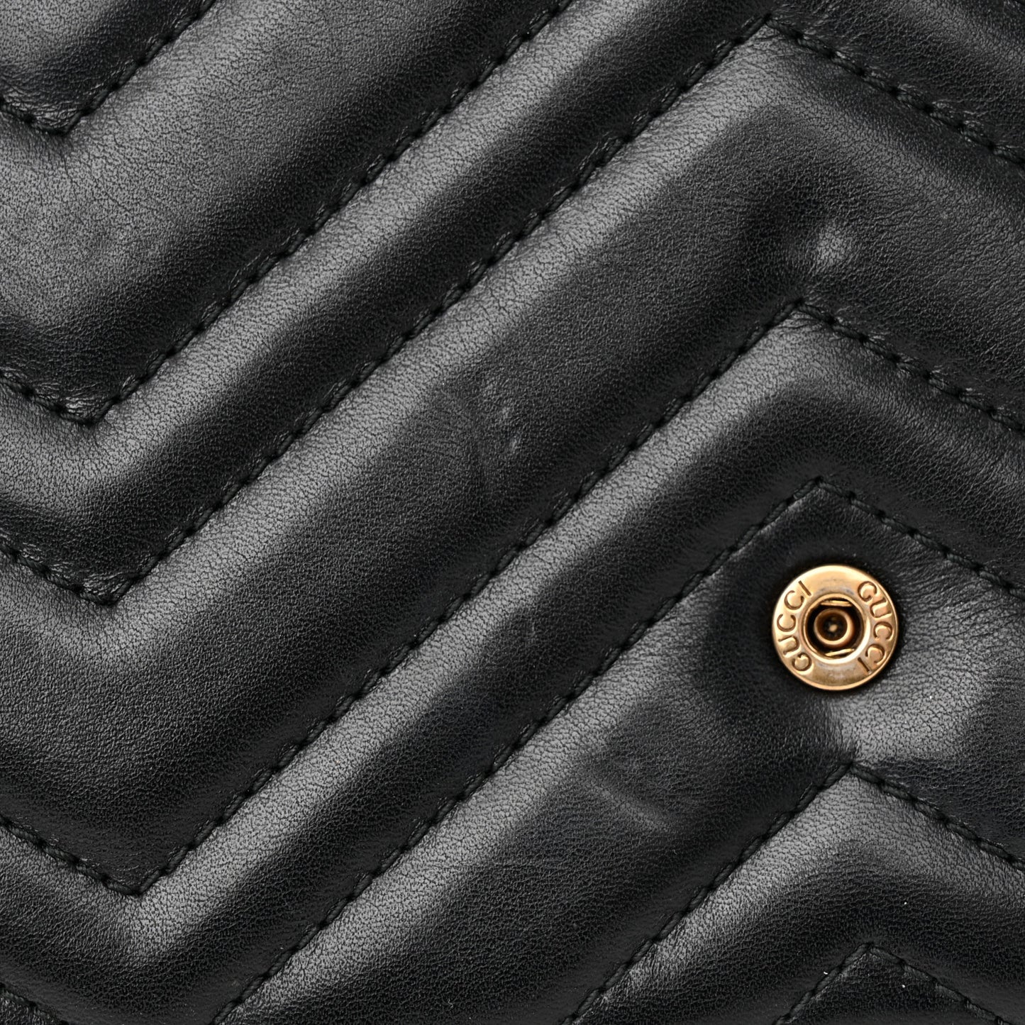 Calfskin Matelasse GG Marmont Chain Wallet Black