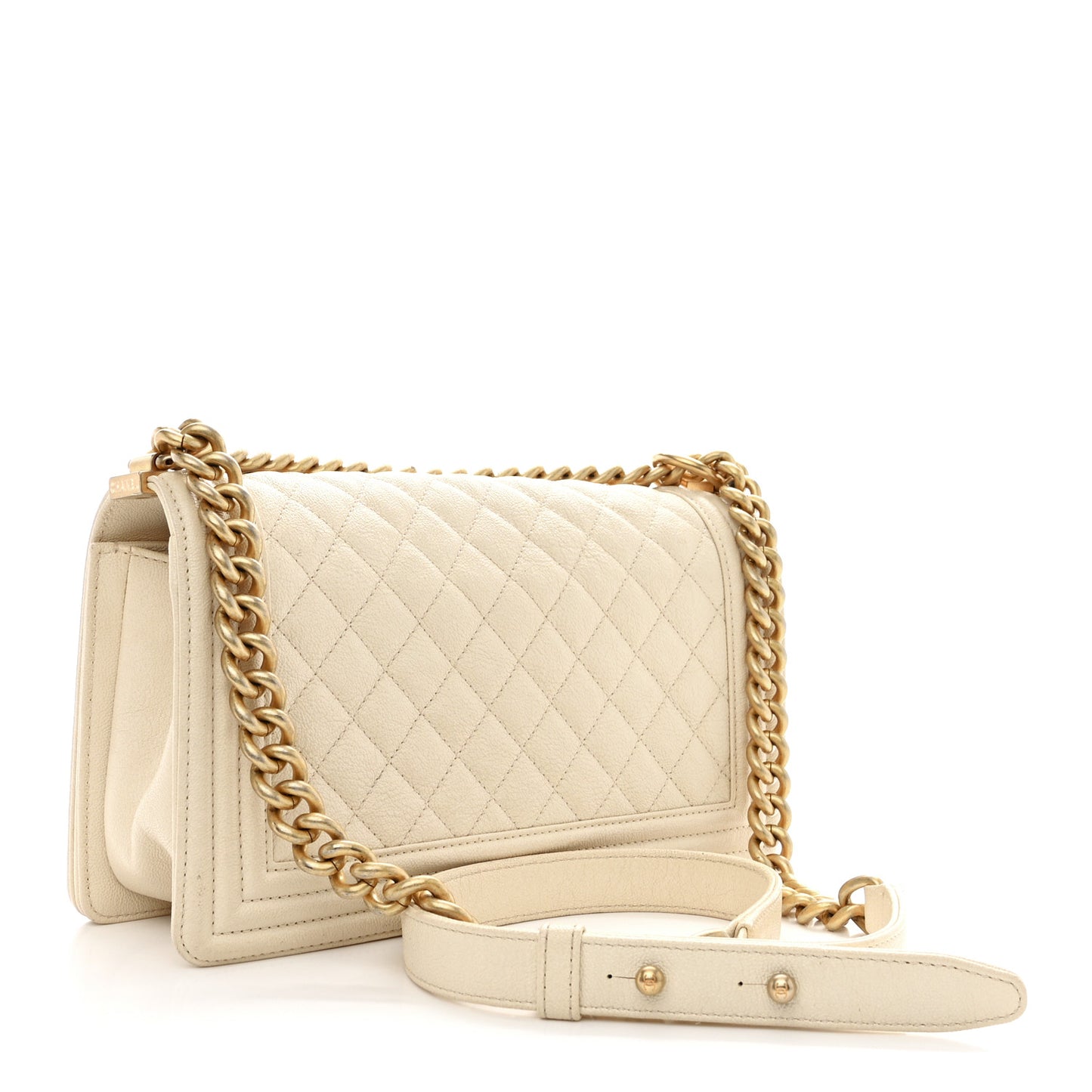 Caviar Quilted Medium Boy Flap Ivory