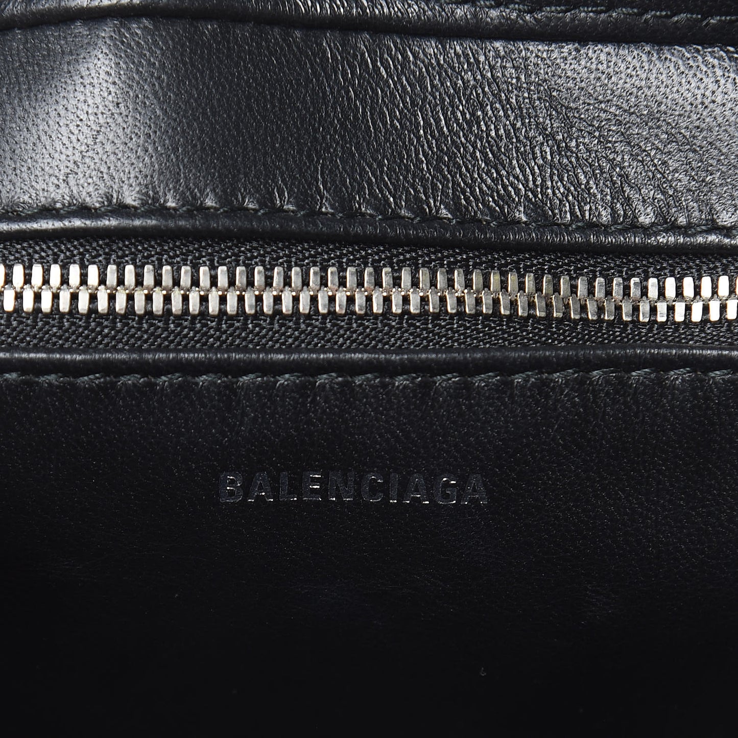 Glitter XS Triangle Duffle Argent Black