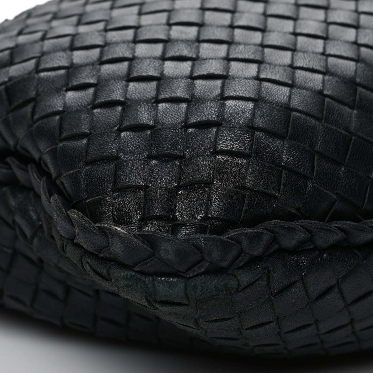 Nappa Intrecciato Medium Veneta Hobo Black