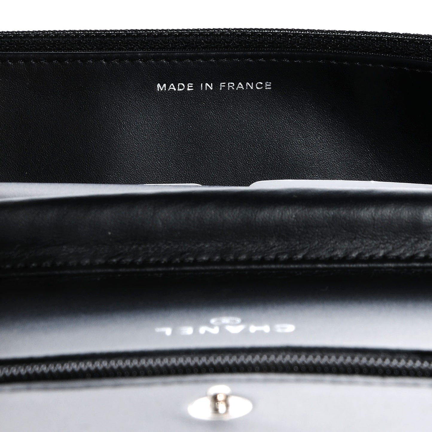Caviar Timeless CC Wallet on Chain WOC Black