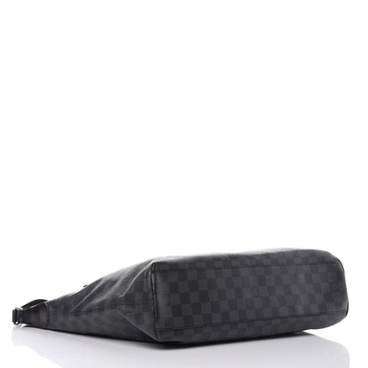 Louis Vuitton Damier Graphite Mick GM 4 of 16