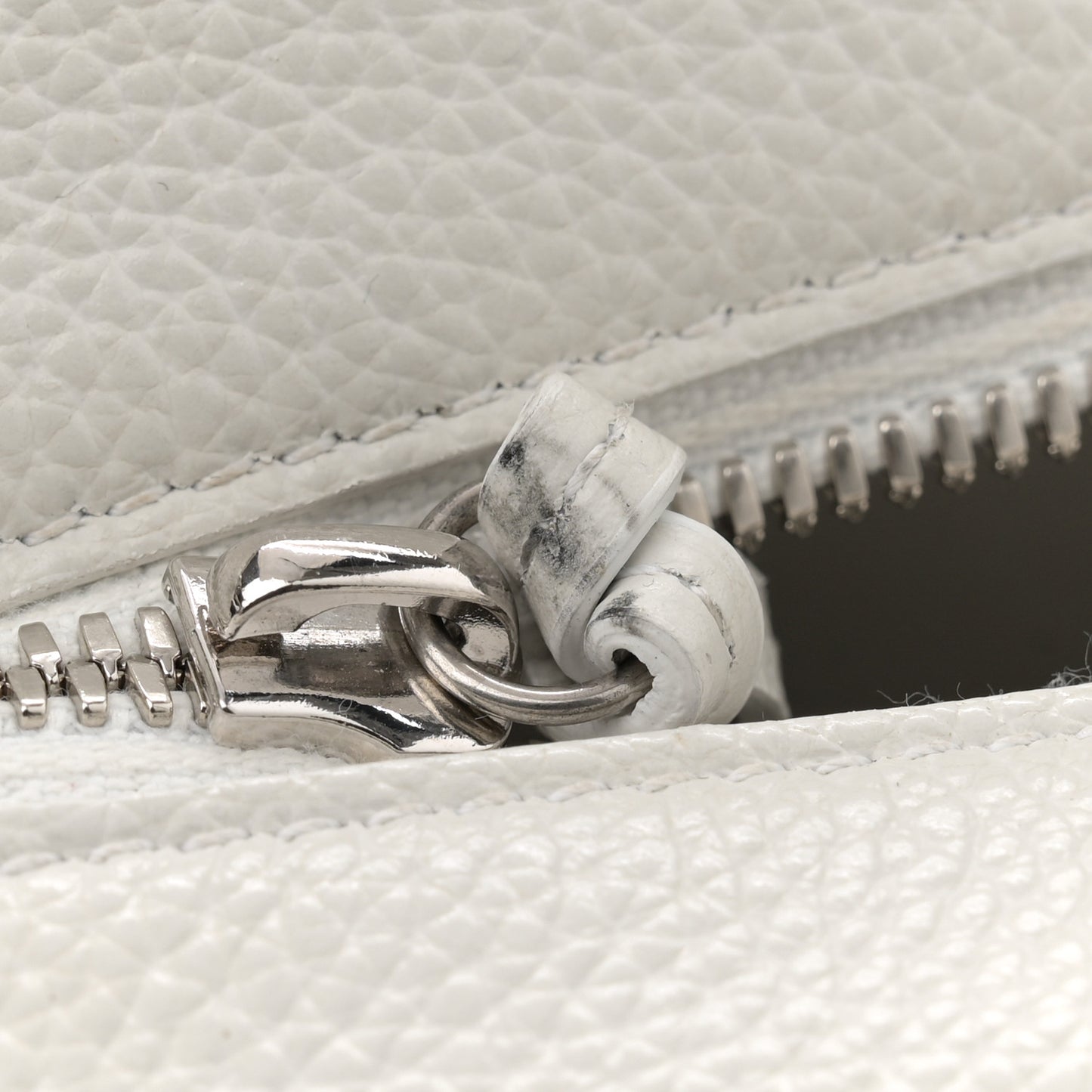 Grained Calfskin Neo Classic Silver Hardware Mini City White