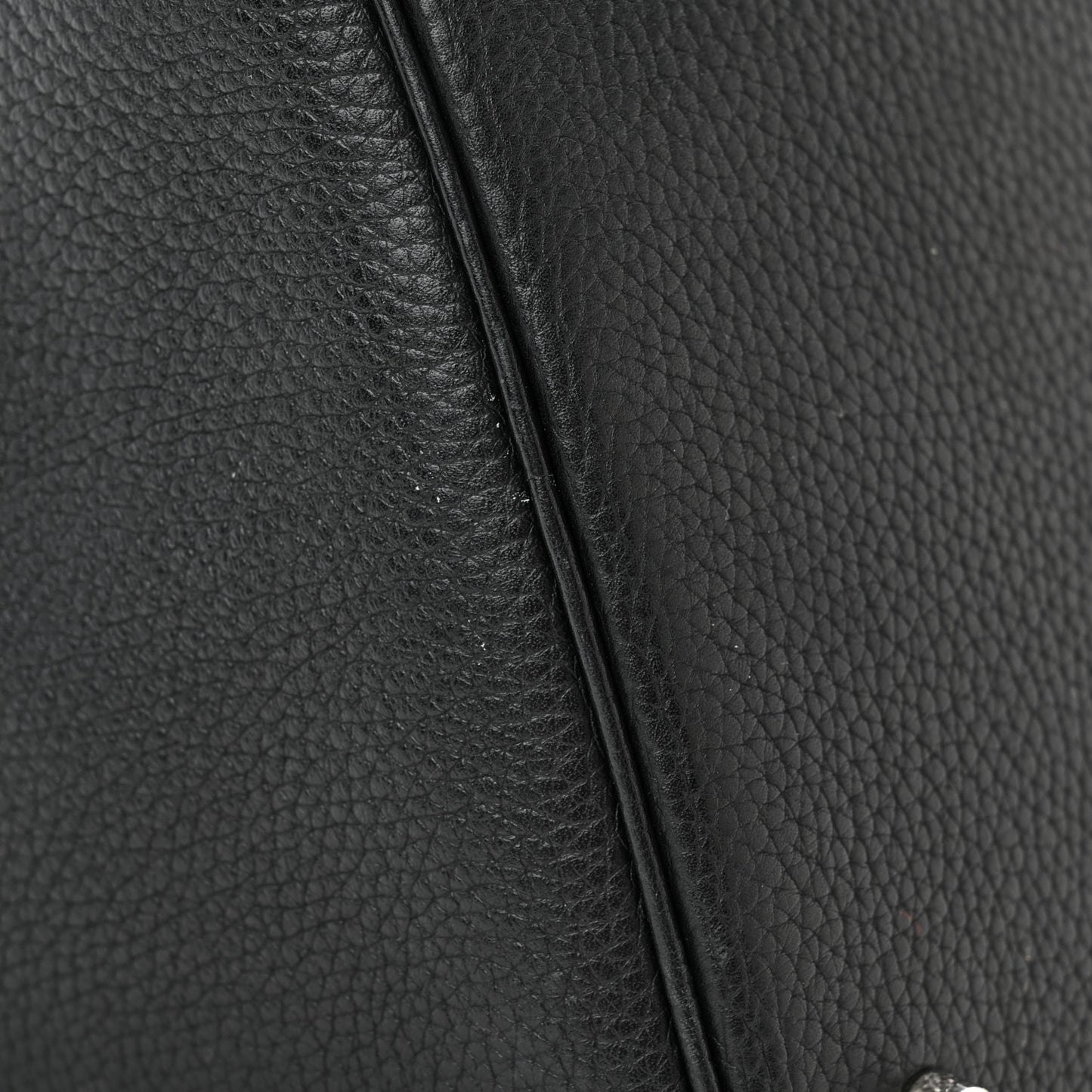 Taurillon Clemence Picotin Lock 22 MM Black