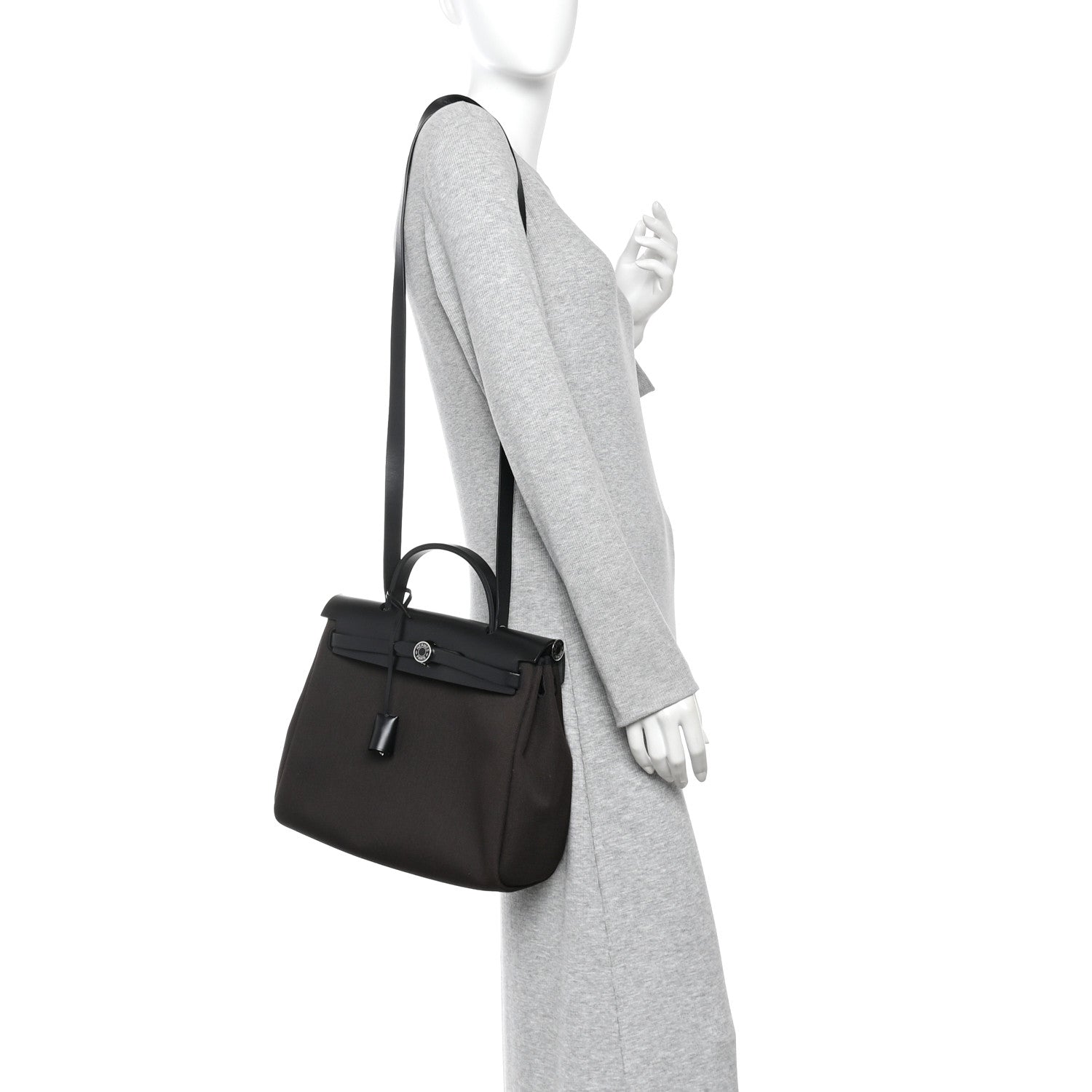 Hermes Military Toile Vache Hunter Herbag Zip Retourne 31 PM Black Ebene 2 of 12