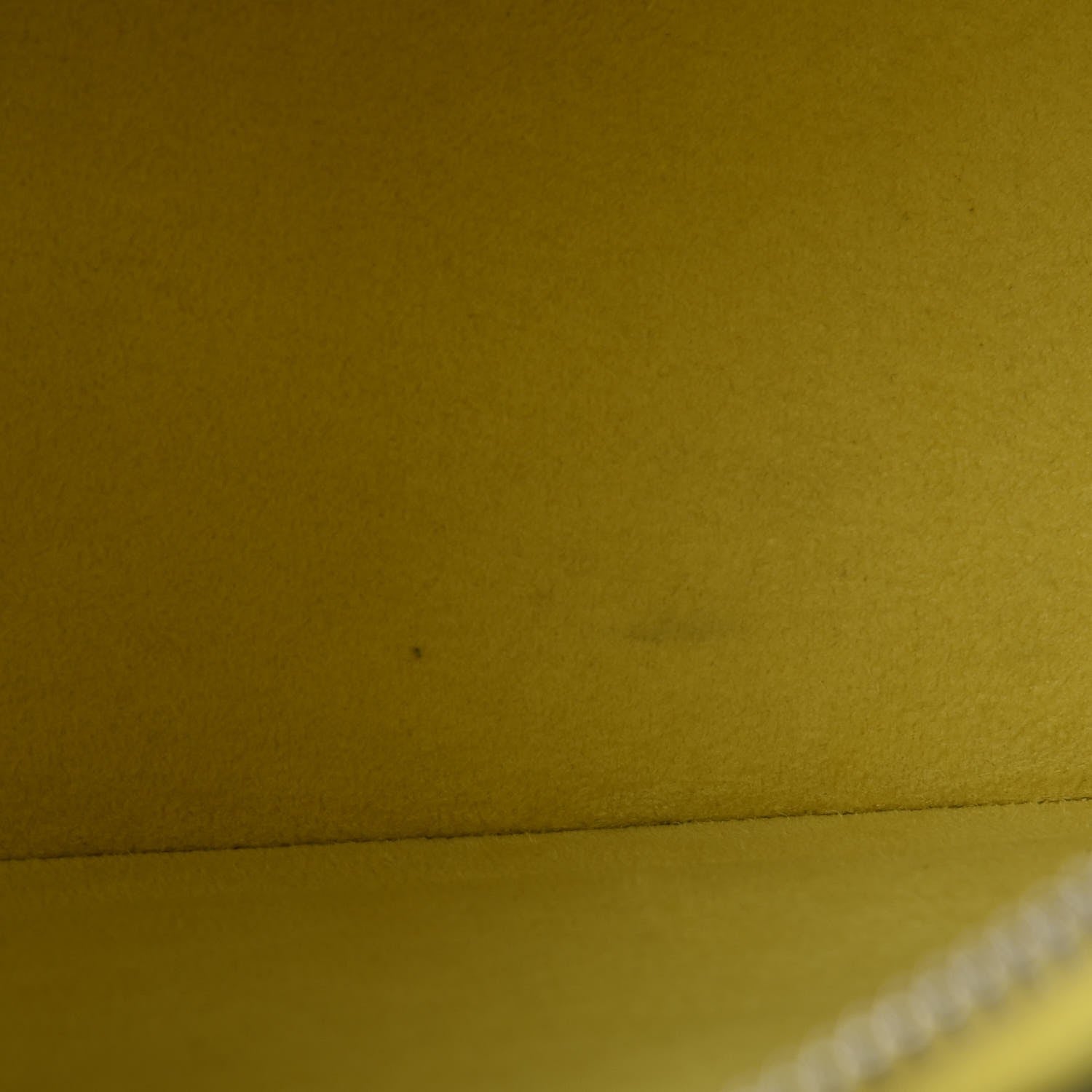Louis Vuitton Epi Alma BB Pistache 8 of 13