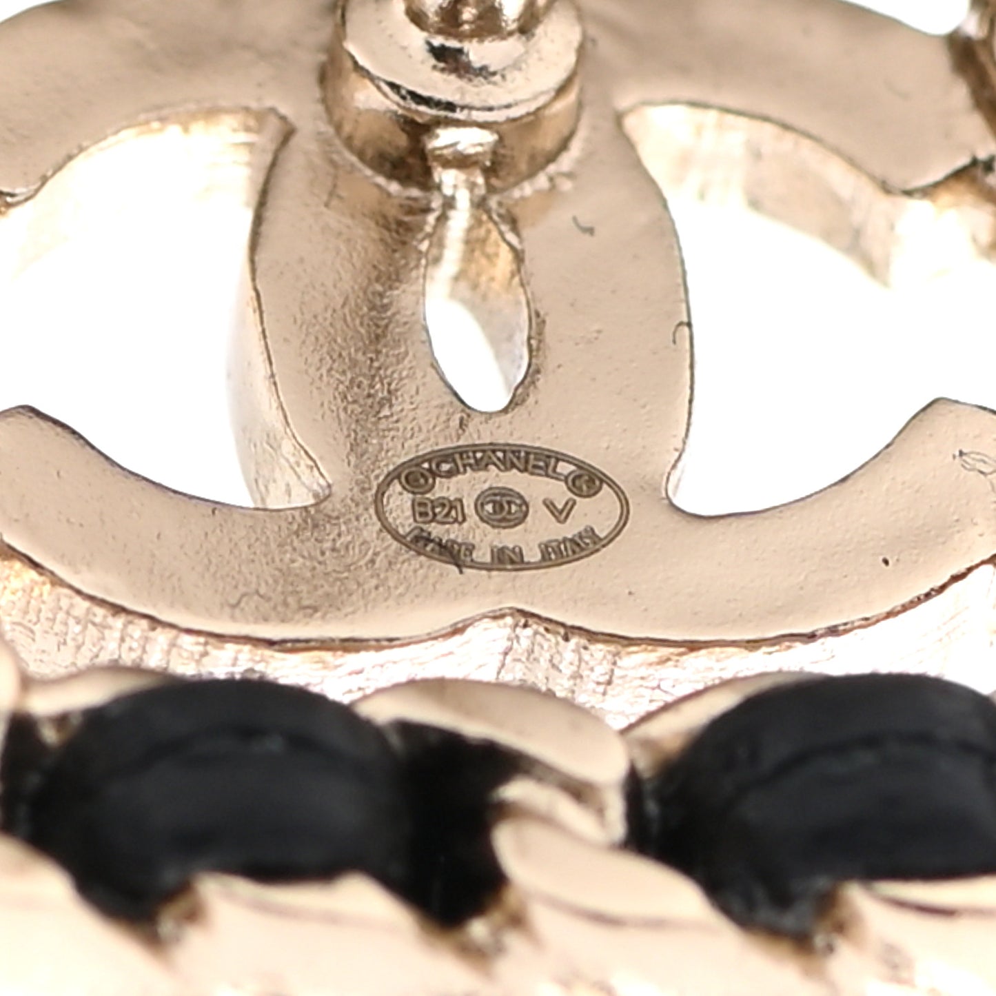 Crystal Lambskin Chain Sergeant Chanel Stud Earrings Black Gold