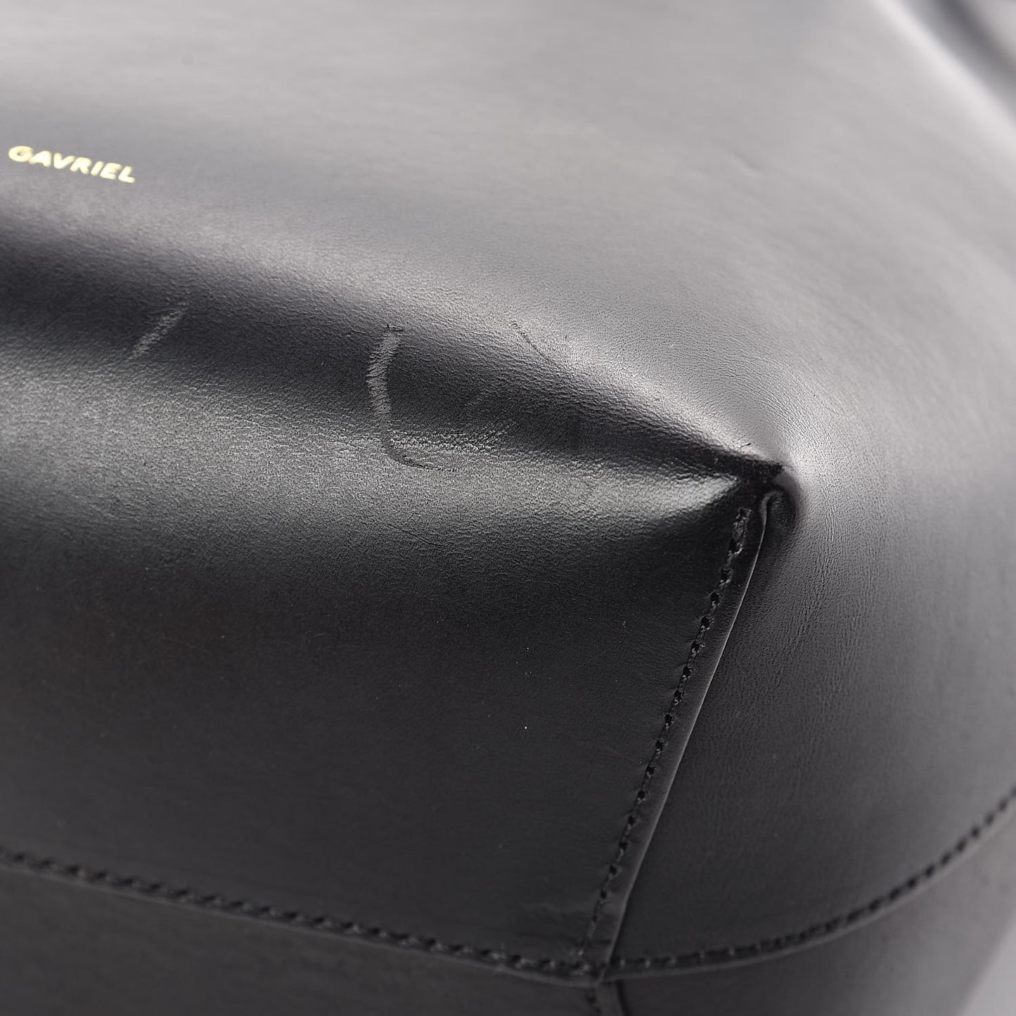 Vegetable Tanned Calfskin Mini Bucket Bag Black Flamma