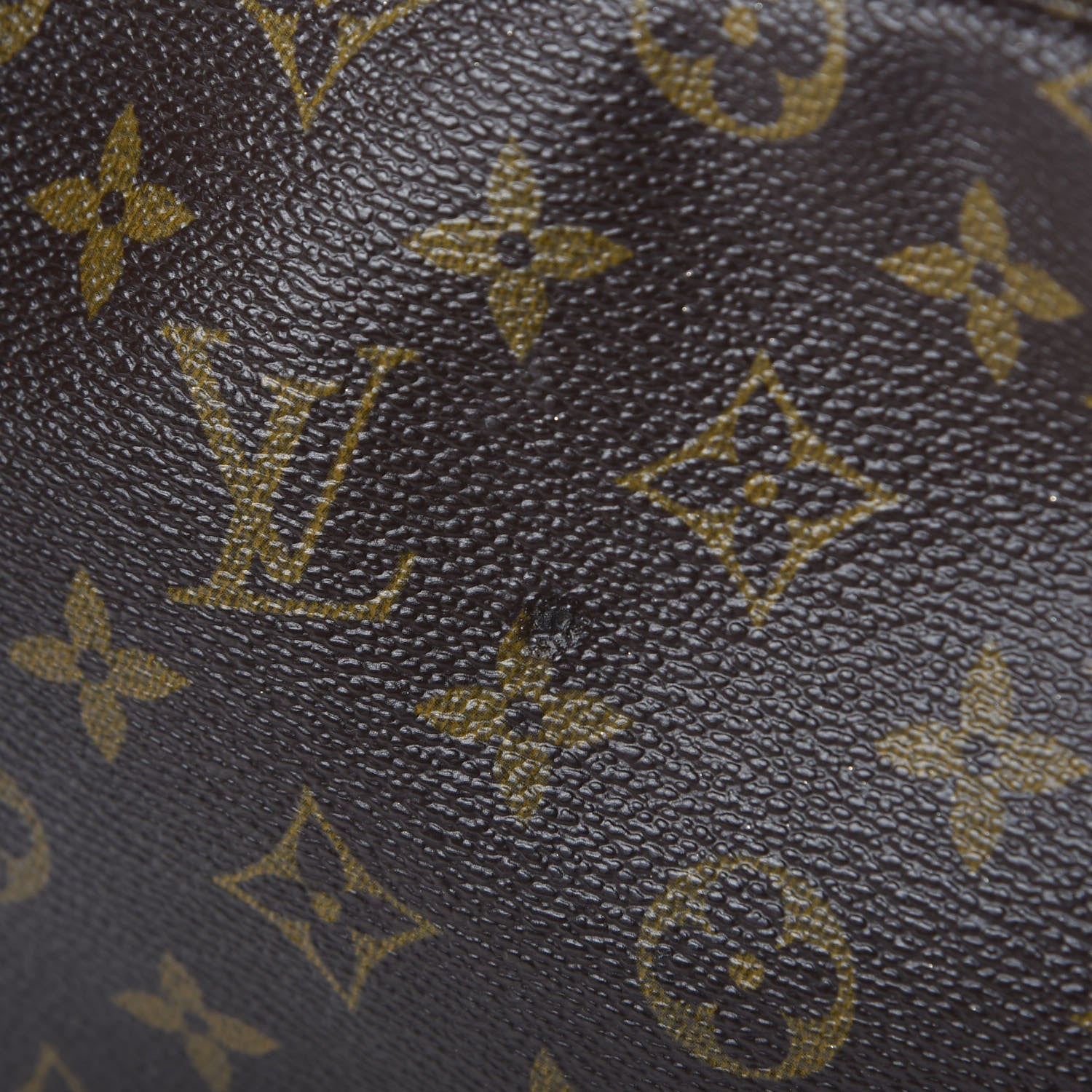 Louis Vuitton Monogram Trousse Toilette 28 10 of 10