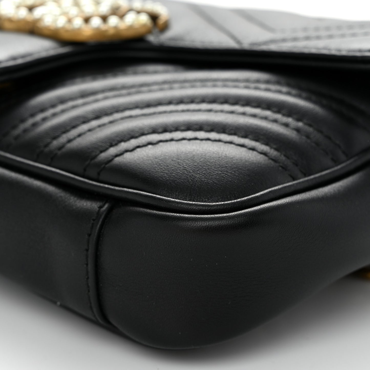 Calfskin Matelasse Pearly GG Marmont Chain Belt Bag Black