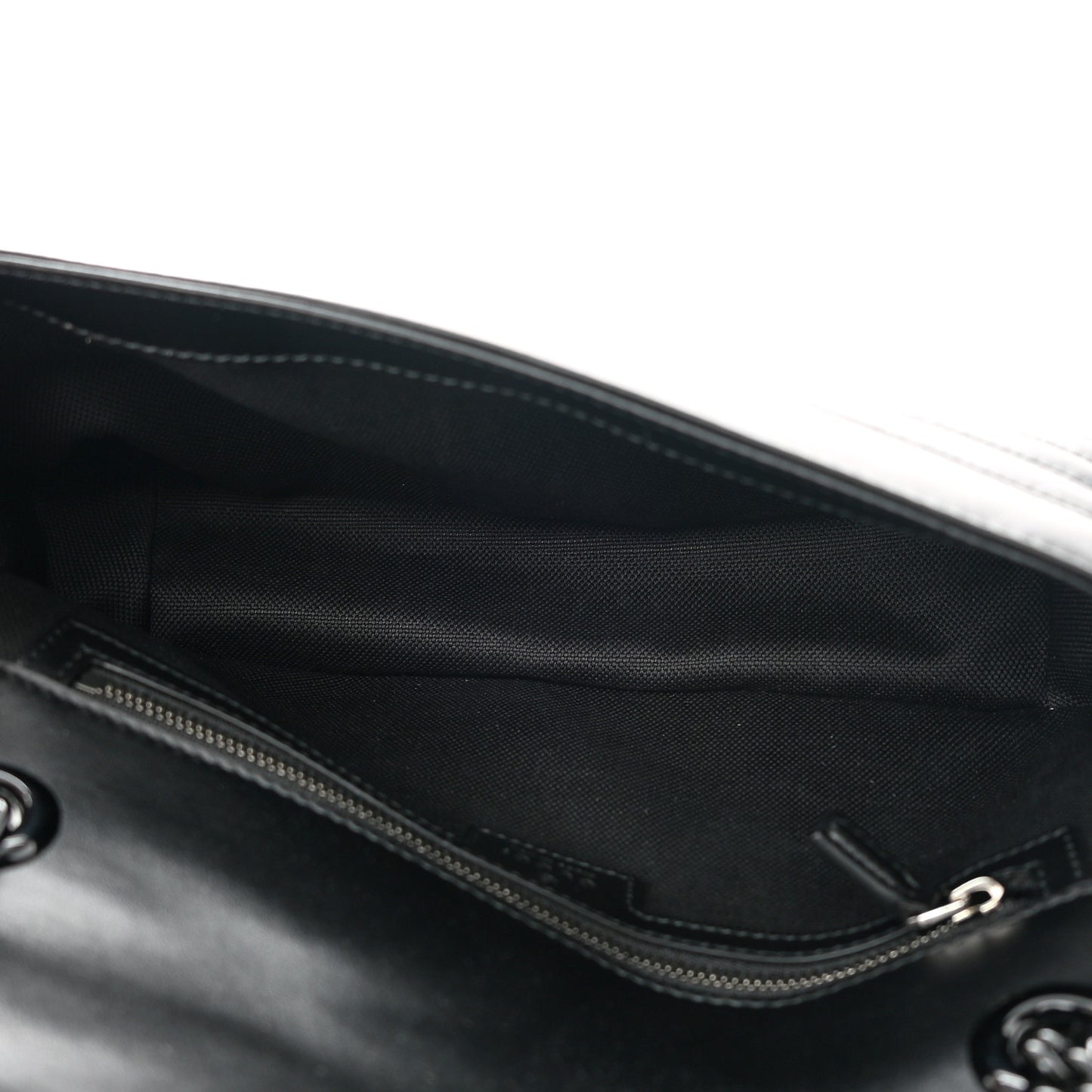 Calfskin Matelasse Monochrome Small GG Marmont Shoulder Bag Black