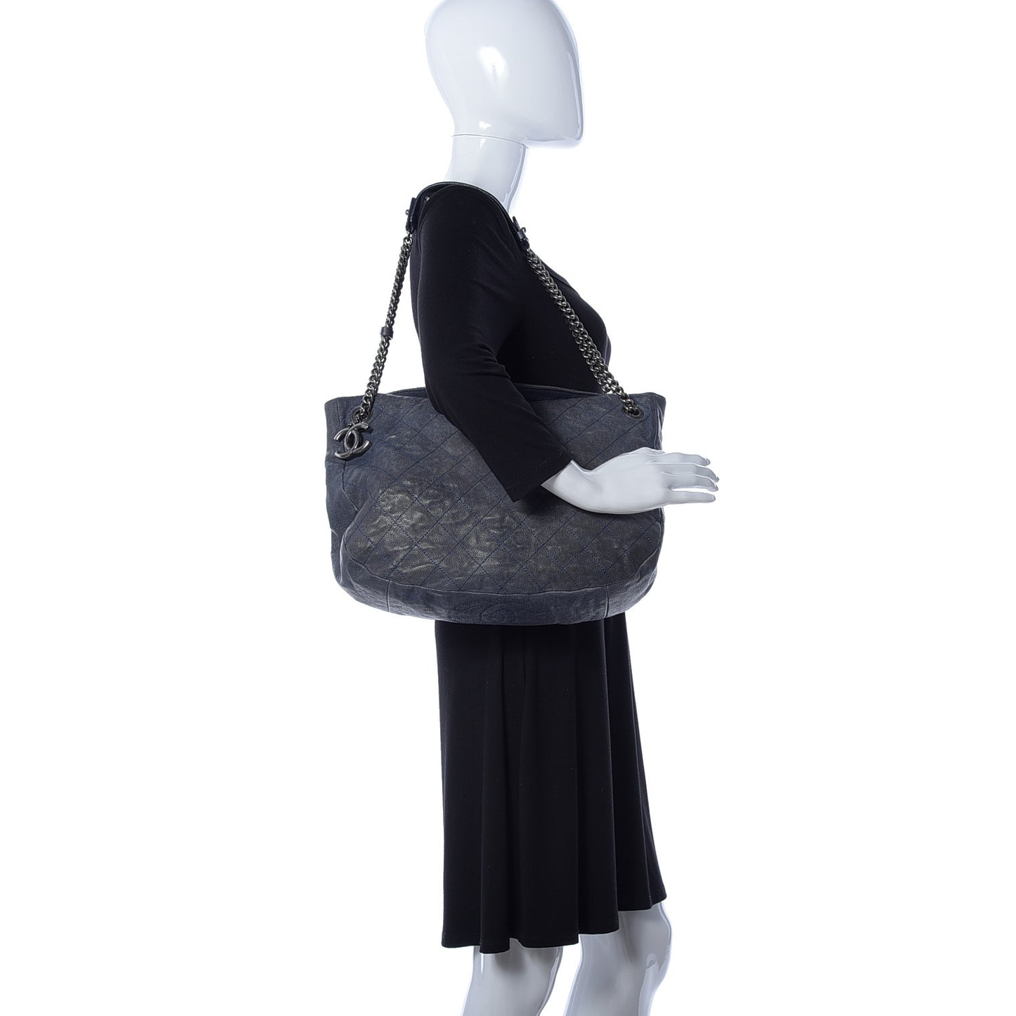 Caviar Quilted Simply CC Hobo Dark Blue
