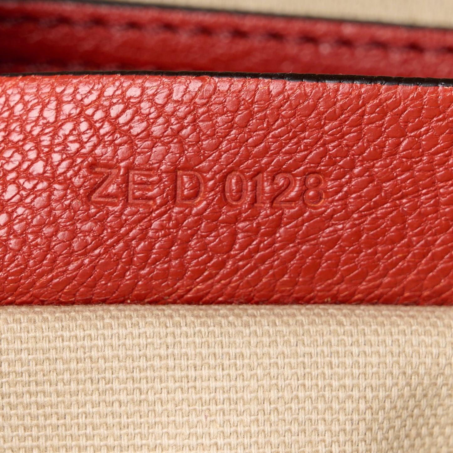 Sugar Goatskin Small Antigona Vermillon