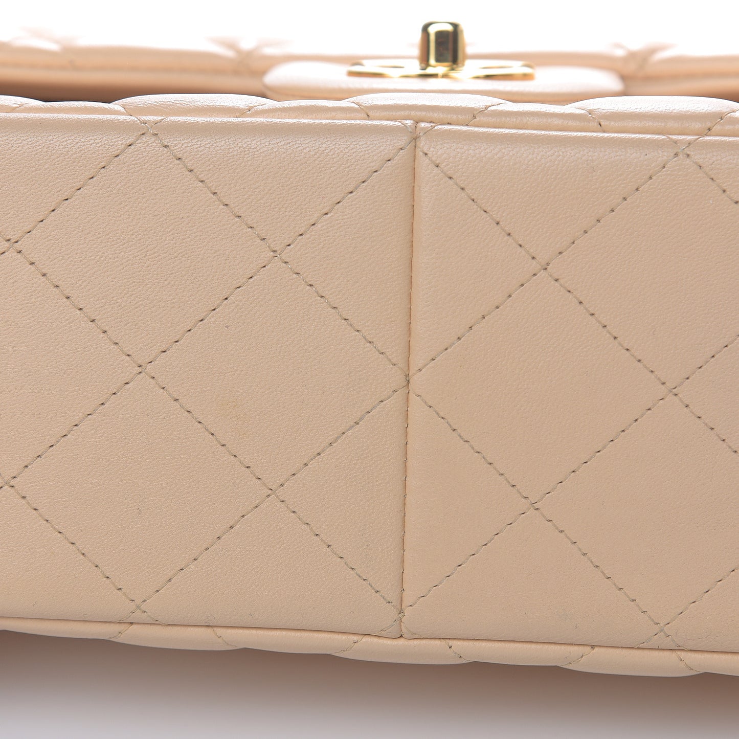Lambskin Quilted Jumbo Double Flap Beige Clair