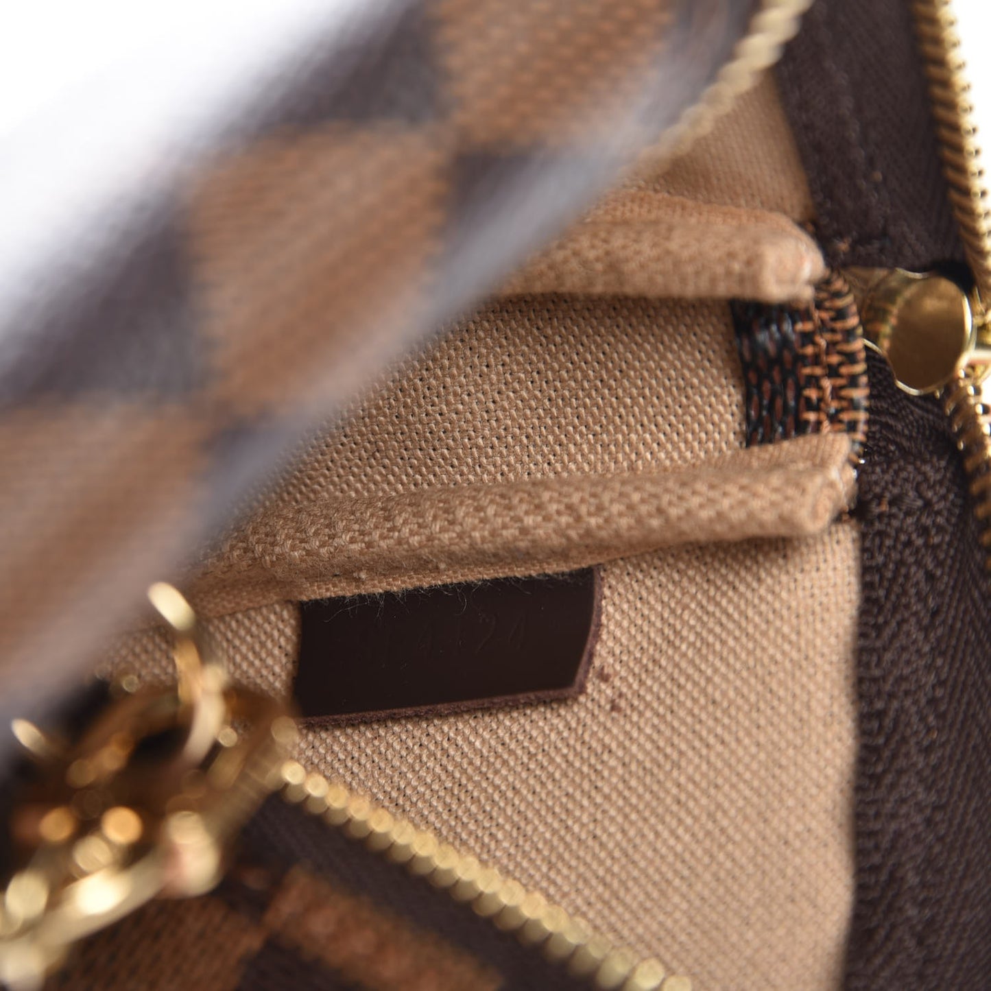 Damier Ebene 2014 Christmas Animation Mini Pochette Accessories