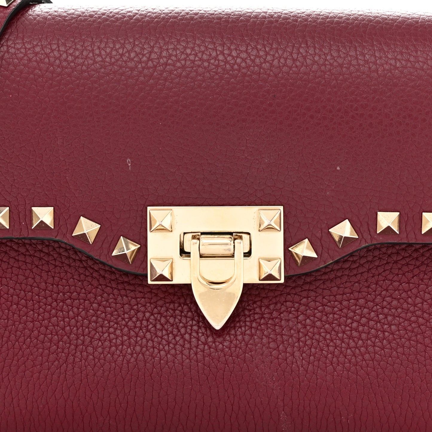Pebbled Calfskin Medium Rockstud Flip Lock Crossbody Bag Rubin