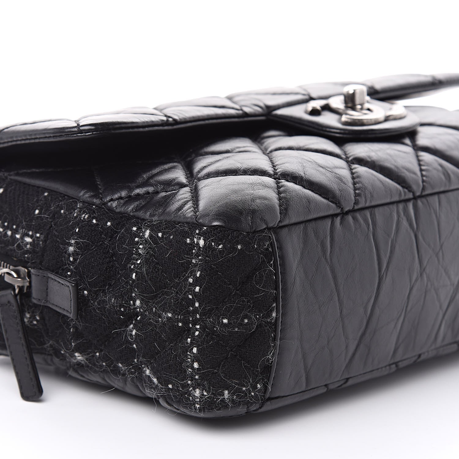 Chanel Aged Calfskin Tweed Jumbo New Portobello Flap Black 8 of 9