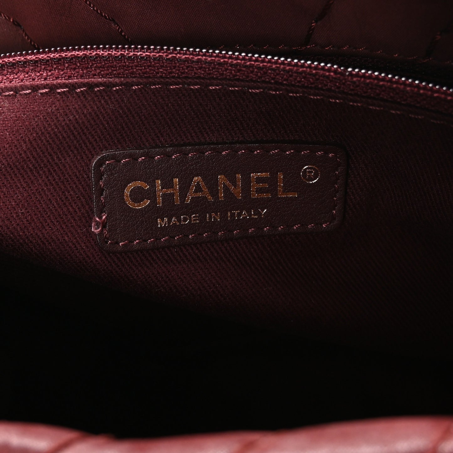 Iridescent Calfskin Surpique Chevron Flap Burgundy