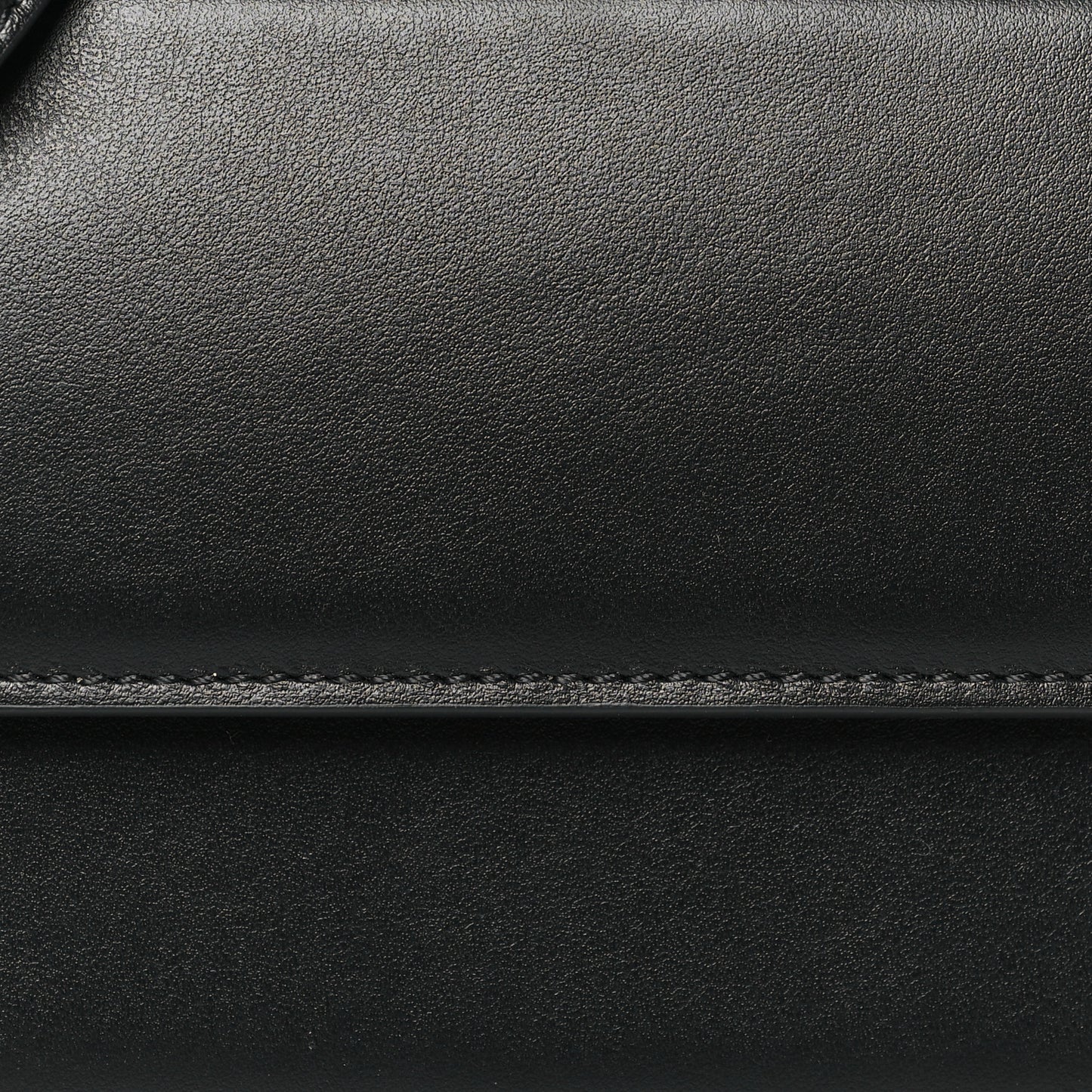Smooth Calfskin Le Chiquito Long Black