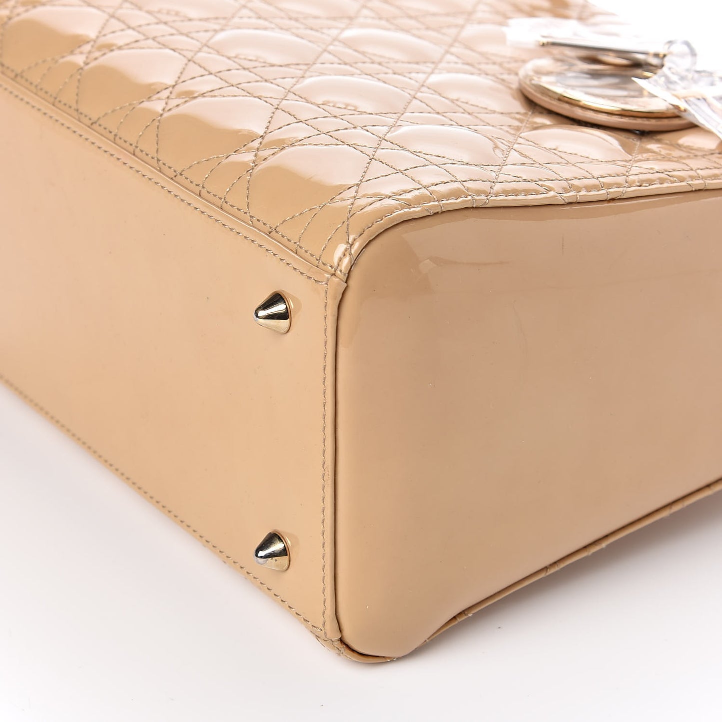 Patent Cannage Medium Lady Dior Beige